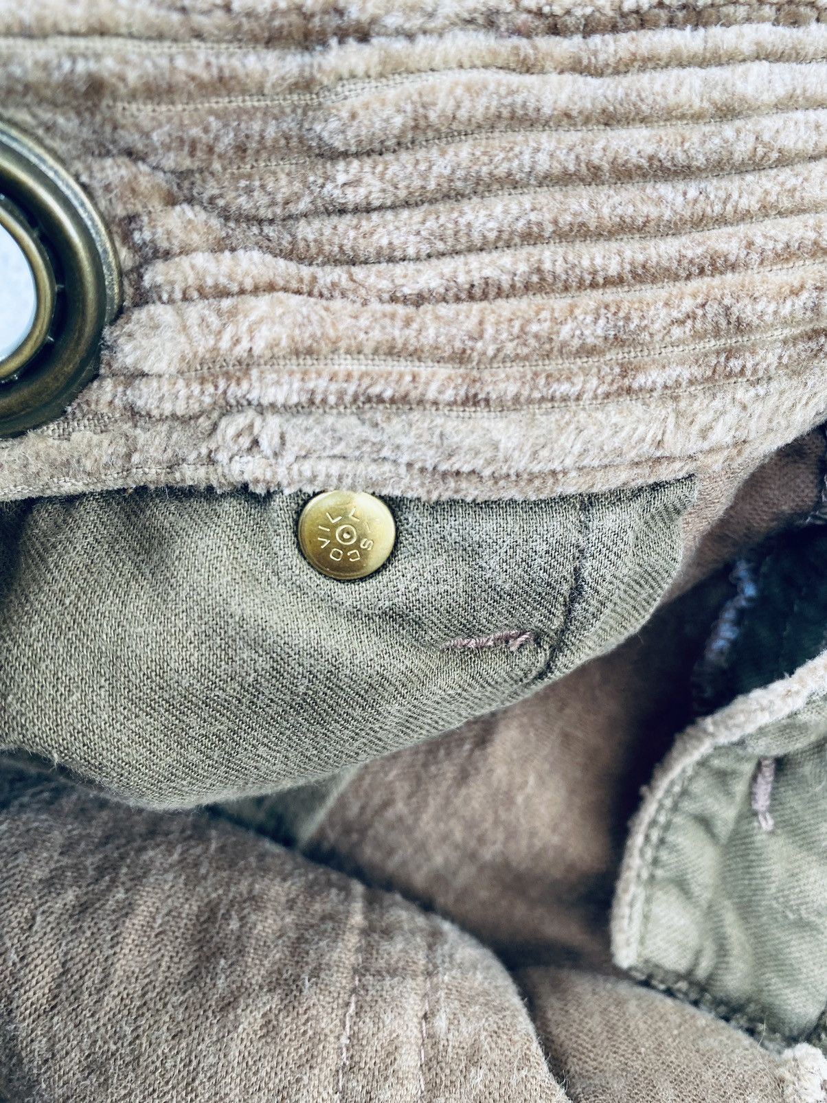 Le Grande Bleu (L.G.B.) Vintage 90s LGB Le Grand Bleu Corduroy pants Size US 30 / EU 46 - 16 Thumbnail