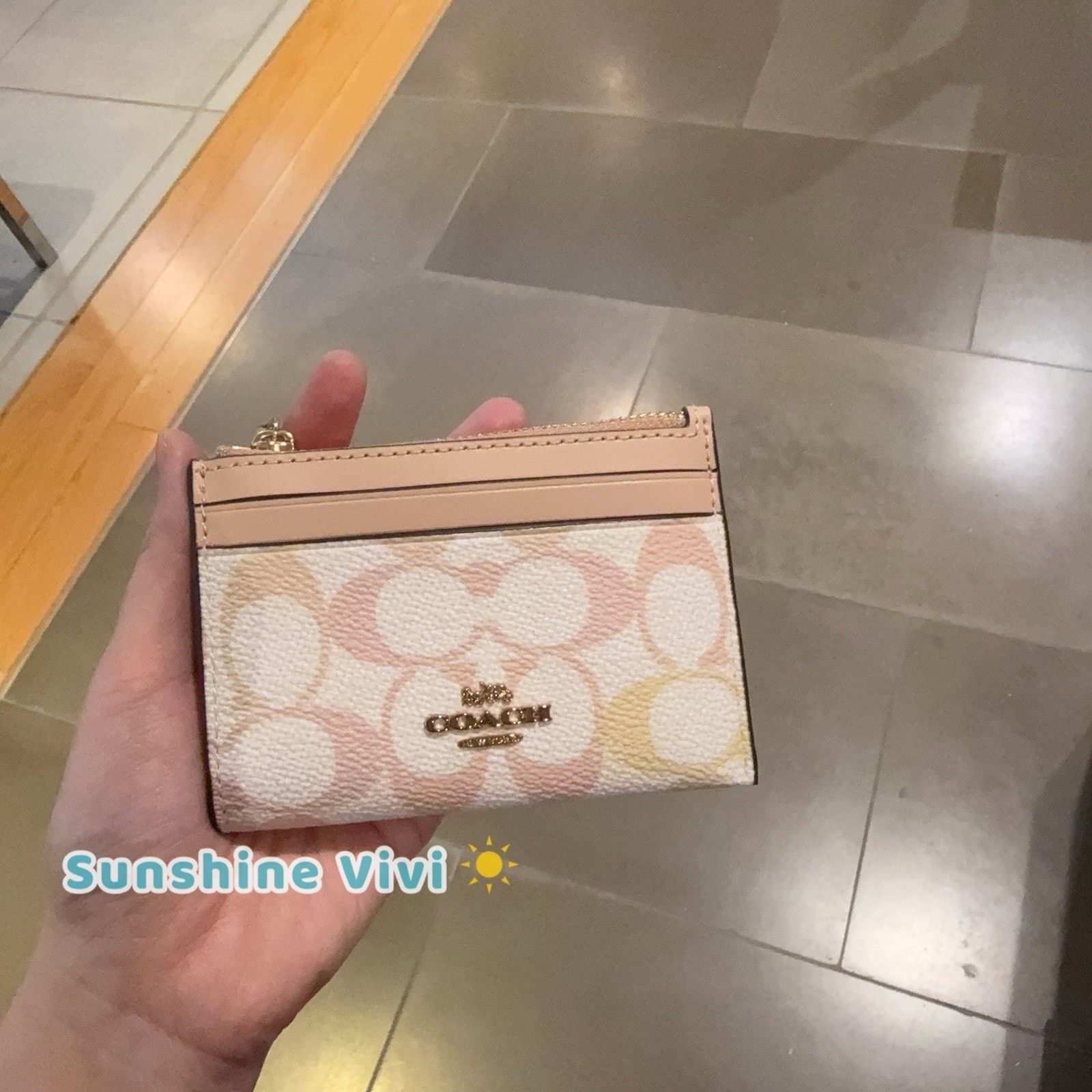 Coach NWT Coach Mini Skinny Id Case Pretty Gold/Chalk/Pink CEC49 Size ONE SIZE - 3 Thumbnail