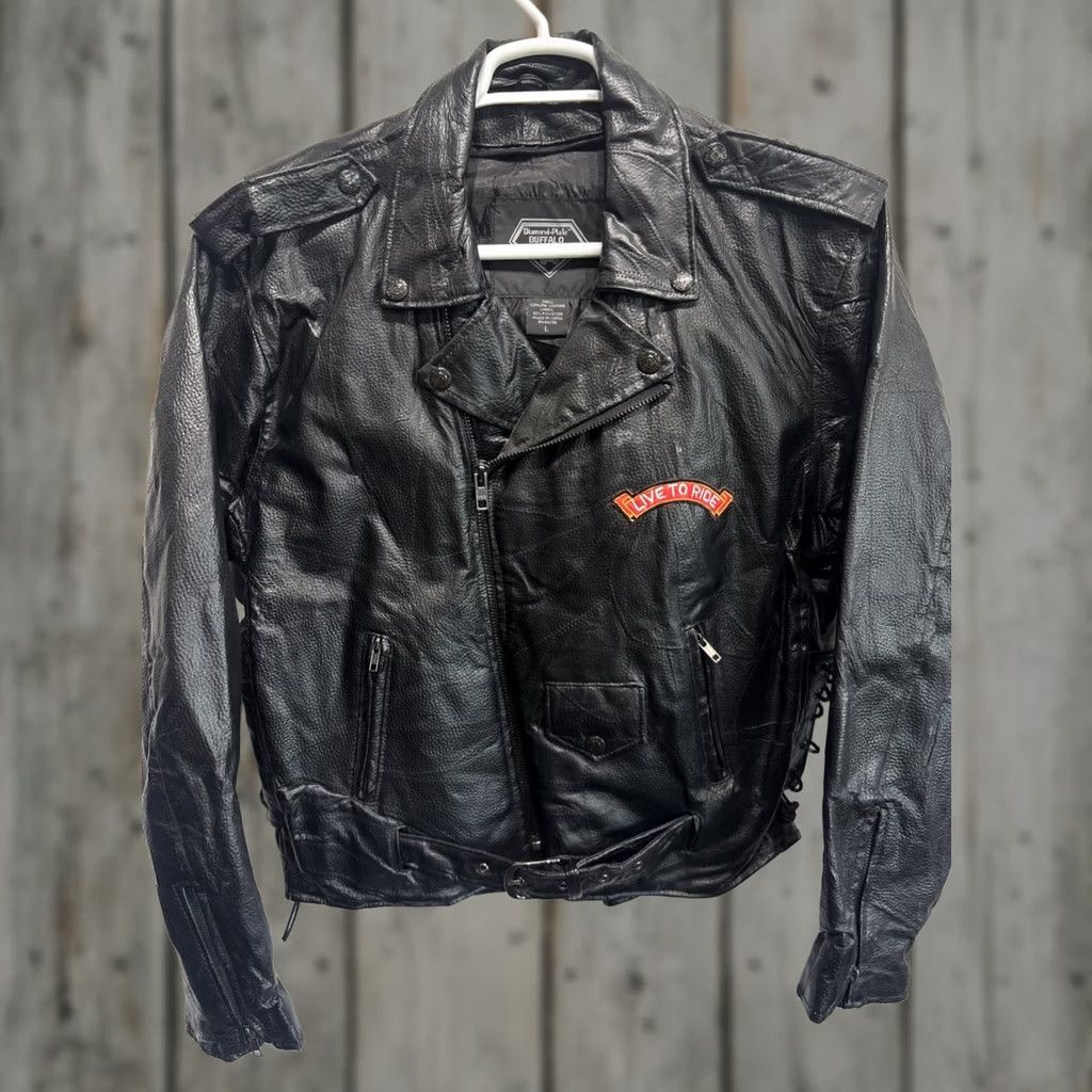 Vintage VINTAGE Diamond Plate Buffalo Patchwork Leather Motorcycle Jacket Coat Mens Large Jacket Size US L / EU 52-54 / 3 - 1 Thumbnail