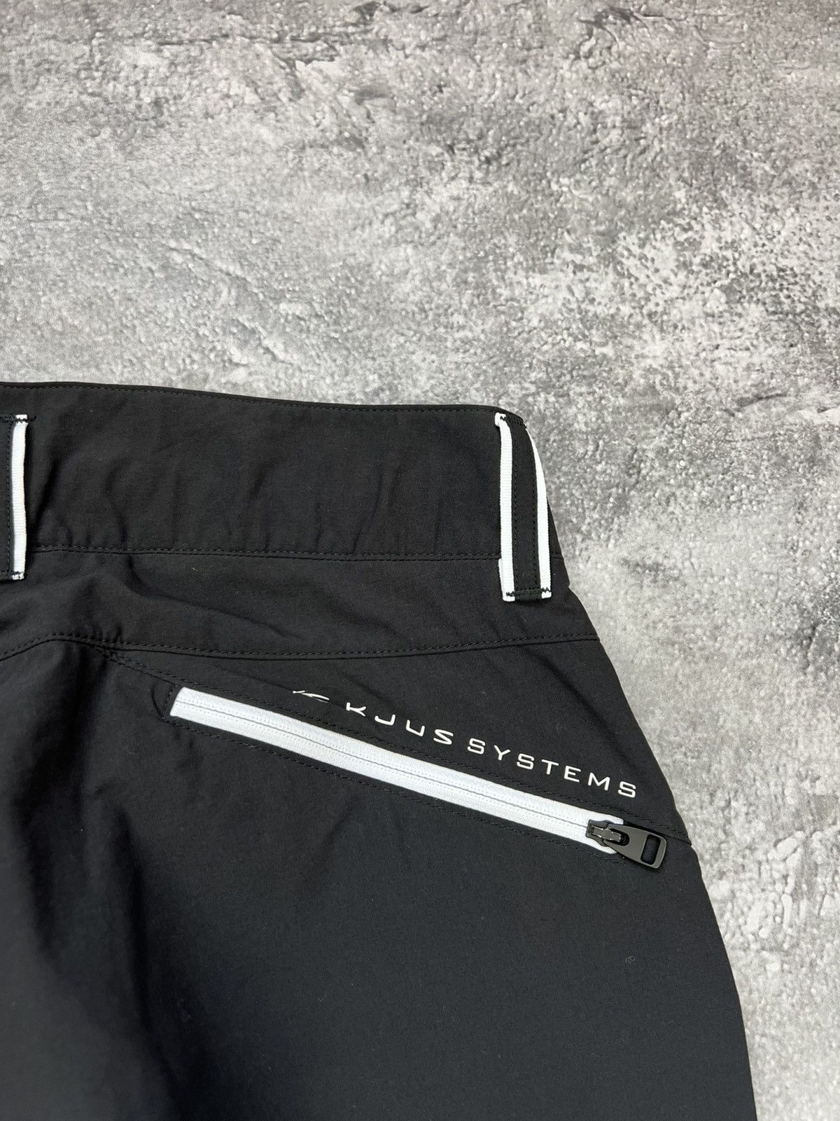 KJUS KJUS Gorpcore Tracking Black Pants Size 30" / US 8 / IT 44 - 8 Thumbnail