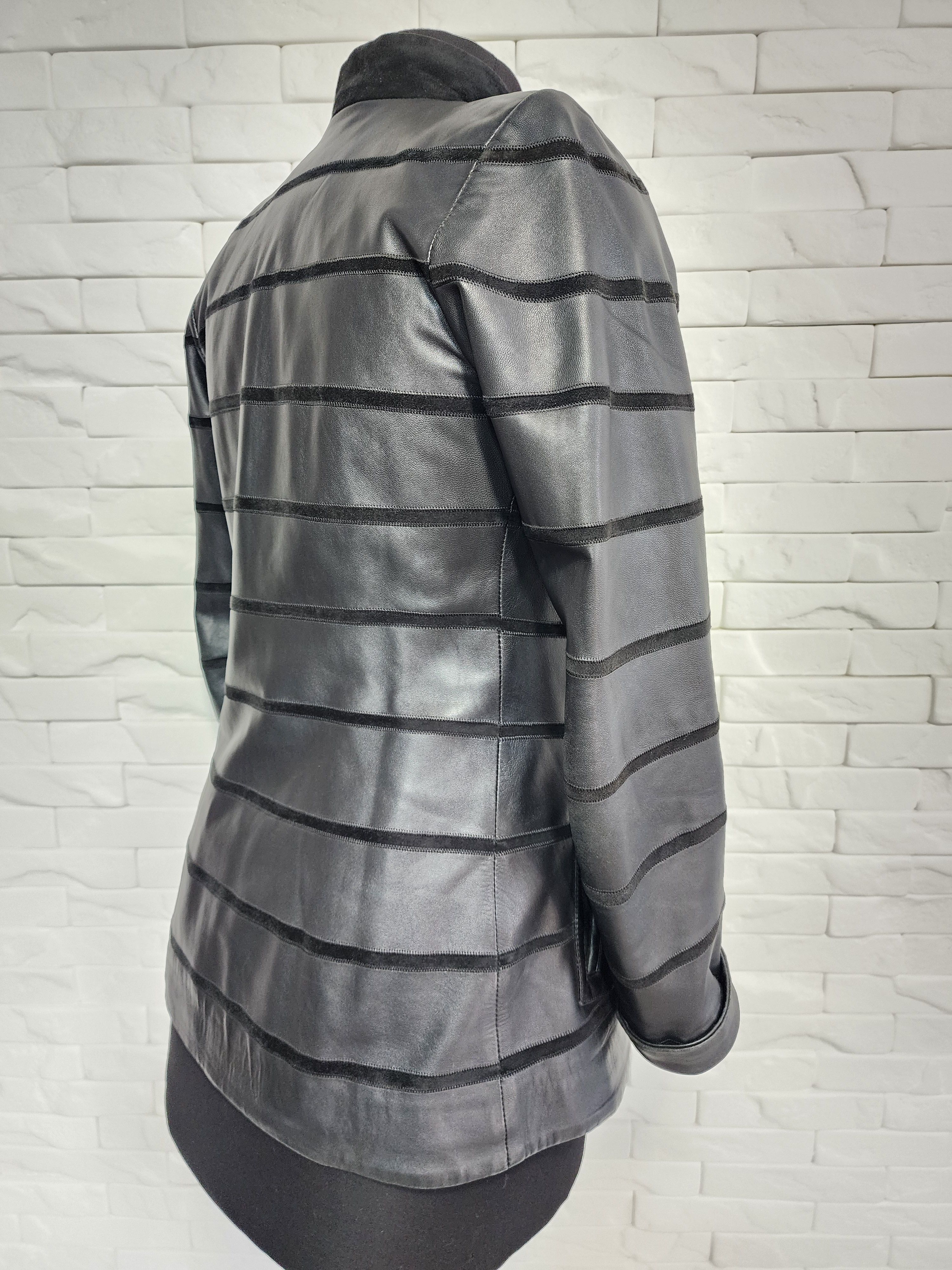 Designer Black Women's Leather Jacket: Striped Top, Zippered Size S / US 4 / IT 40 - 5 Thumbnail