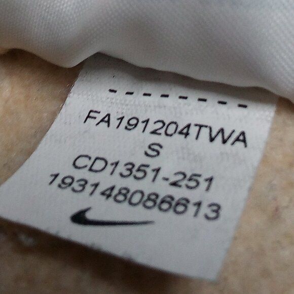 Nike SB Nike SB Trademark 2002 Hoodie Sweatshirt Size US S / EU 44-46 / 1 - 7 Thumbnail