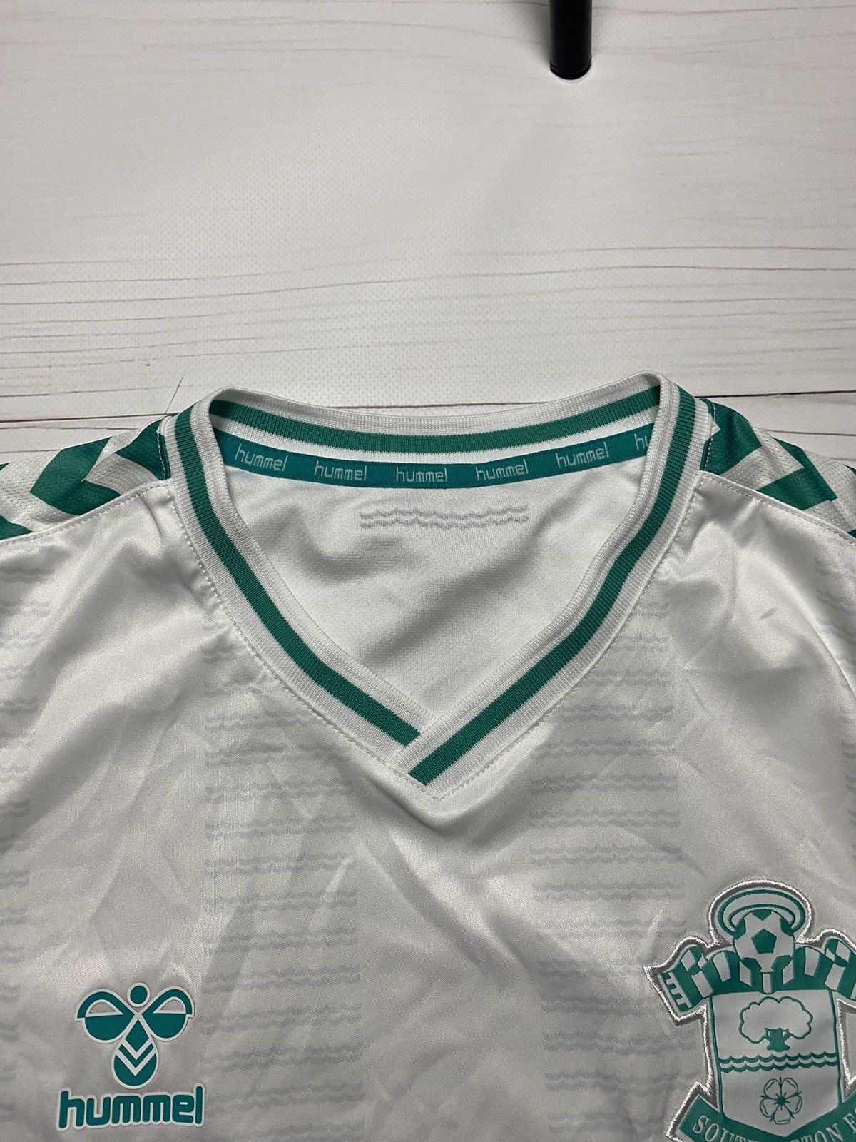 Vintage Hummel Southampton 2023/24 Away Football Shirt Soccer Jersey Size US M / EU 48-50 / 2 - 3 Thumbnail