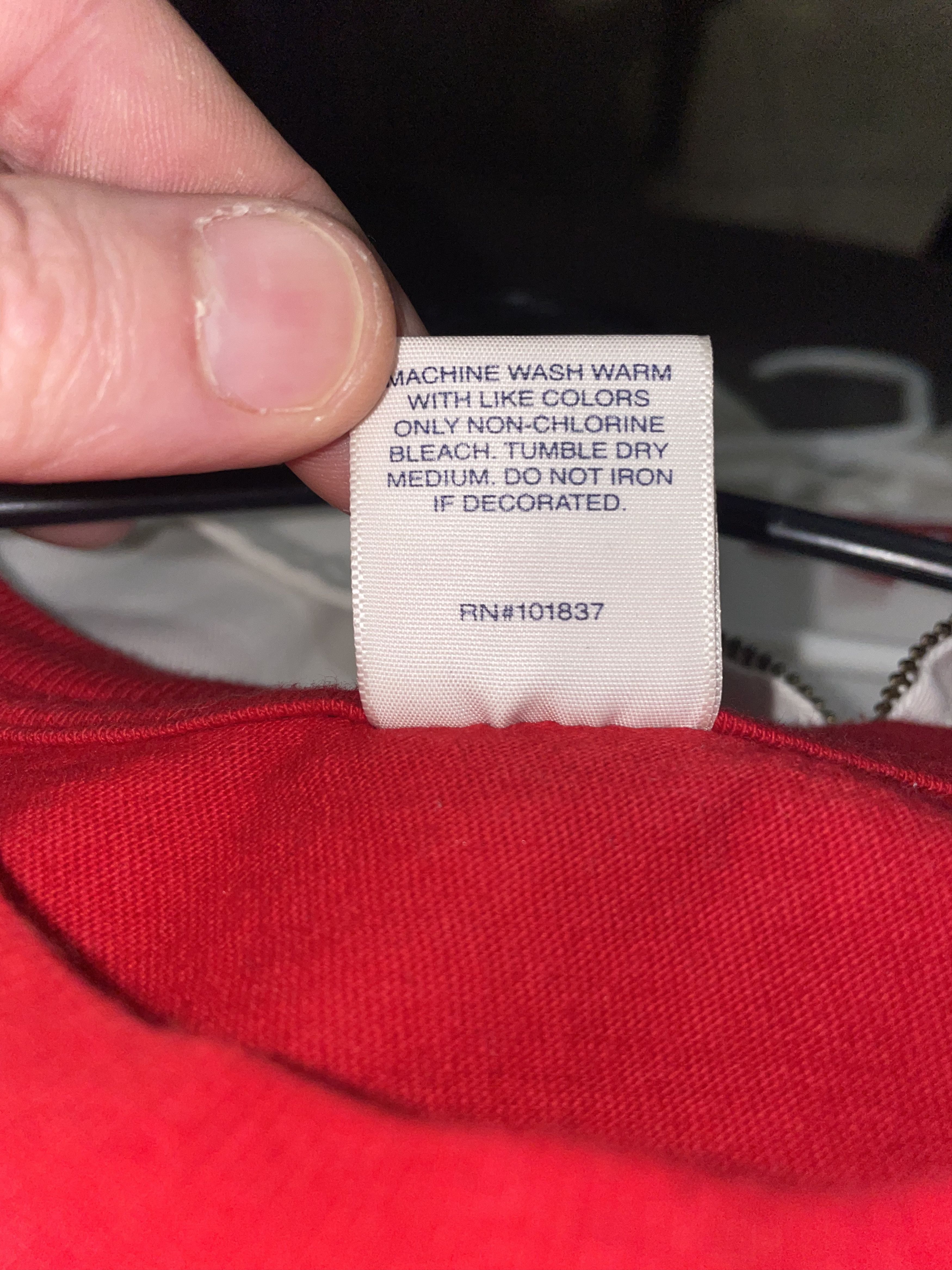 Supreme Supreme Gonz Heads Tee Shirt Red size Large Size US L / EU 52-54 / 3 - 4 Thumbnail