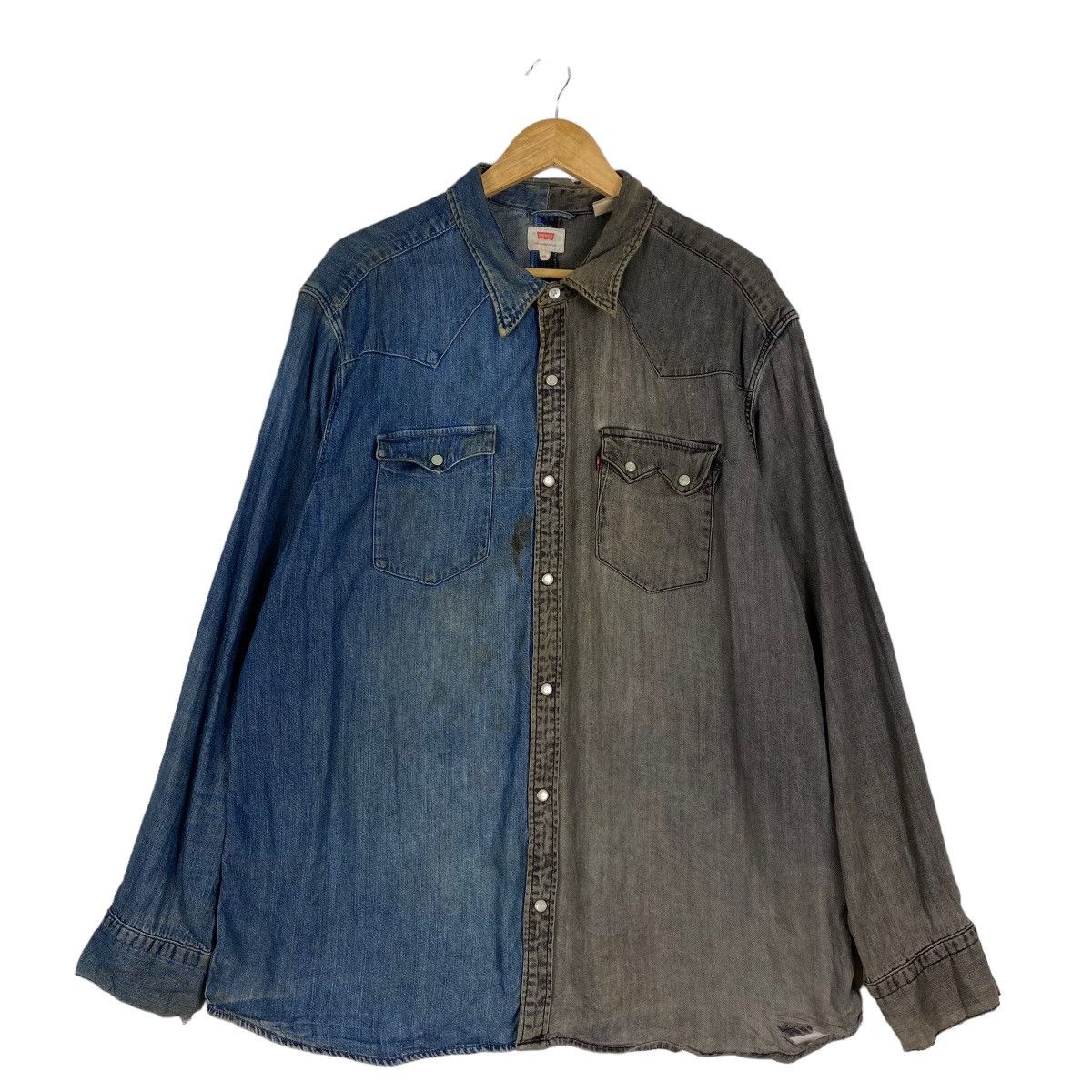 Levi's × Levi's Vintage Clothing LEVI'S TWO TONE RARE DESIGN LONGSLEEVE JEANS SHIRT Size US XL / EU 56 / 4 - 1 Thumbnail