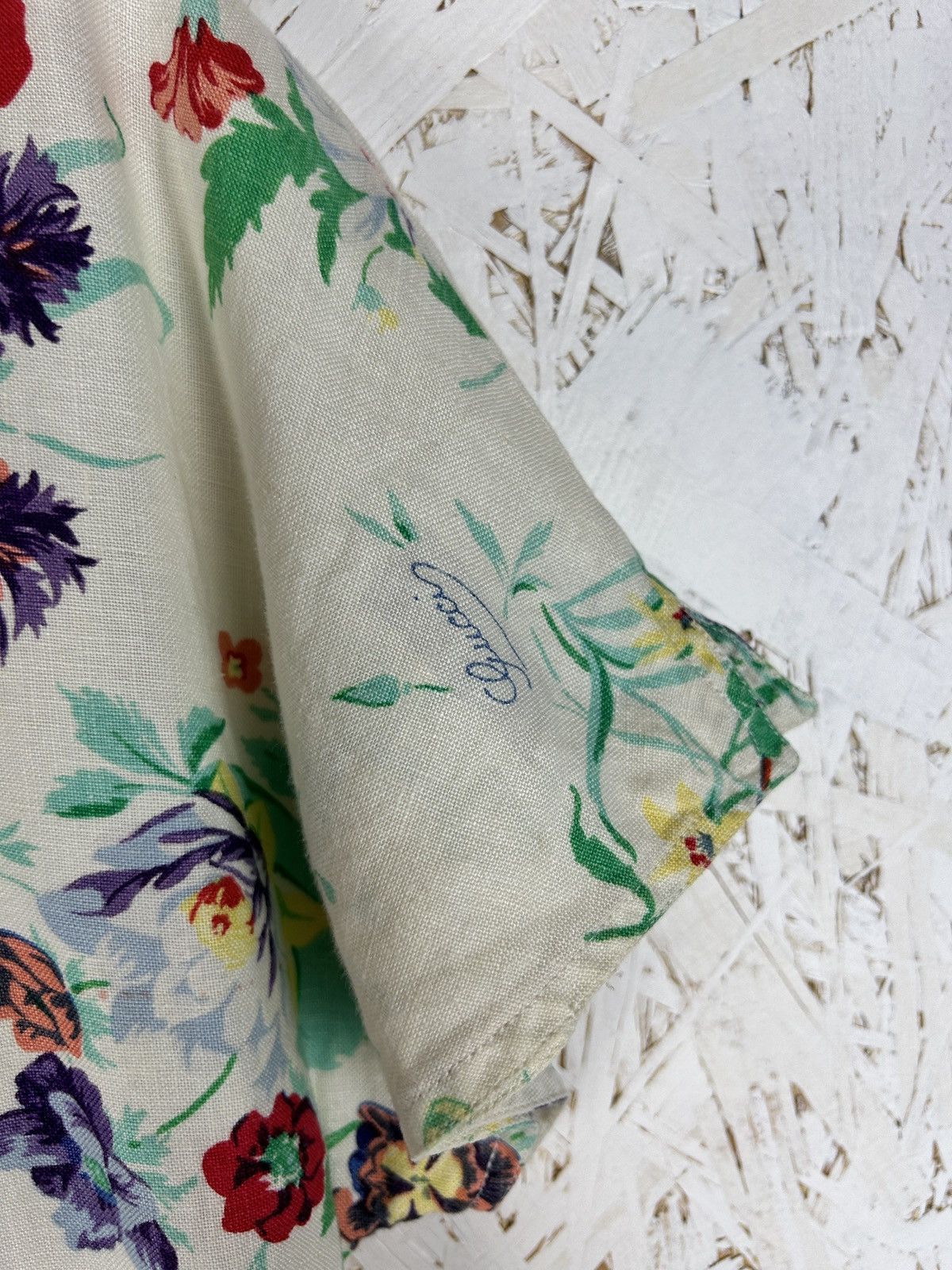 Gucci Vintage Gucci Linen Floral Print Wrap Dress 44 Size M / US 6-8 / IT 42-44 - 4 Thumbnail