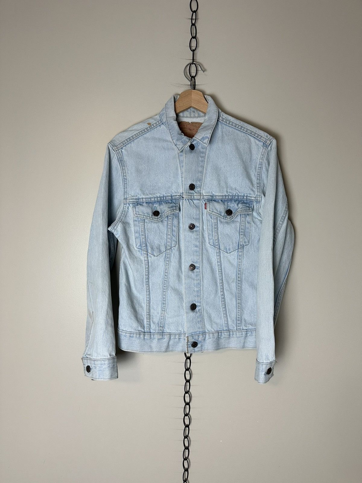 Levi's × Vintage Vintage Levi’s Lightwash Denim Jacket Medium Size US M / EU 48-50 / 2 - 1 Thumbnail