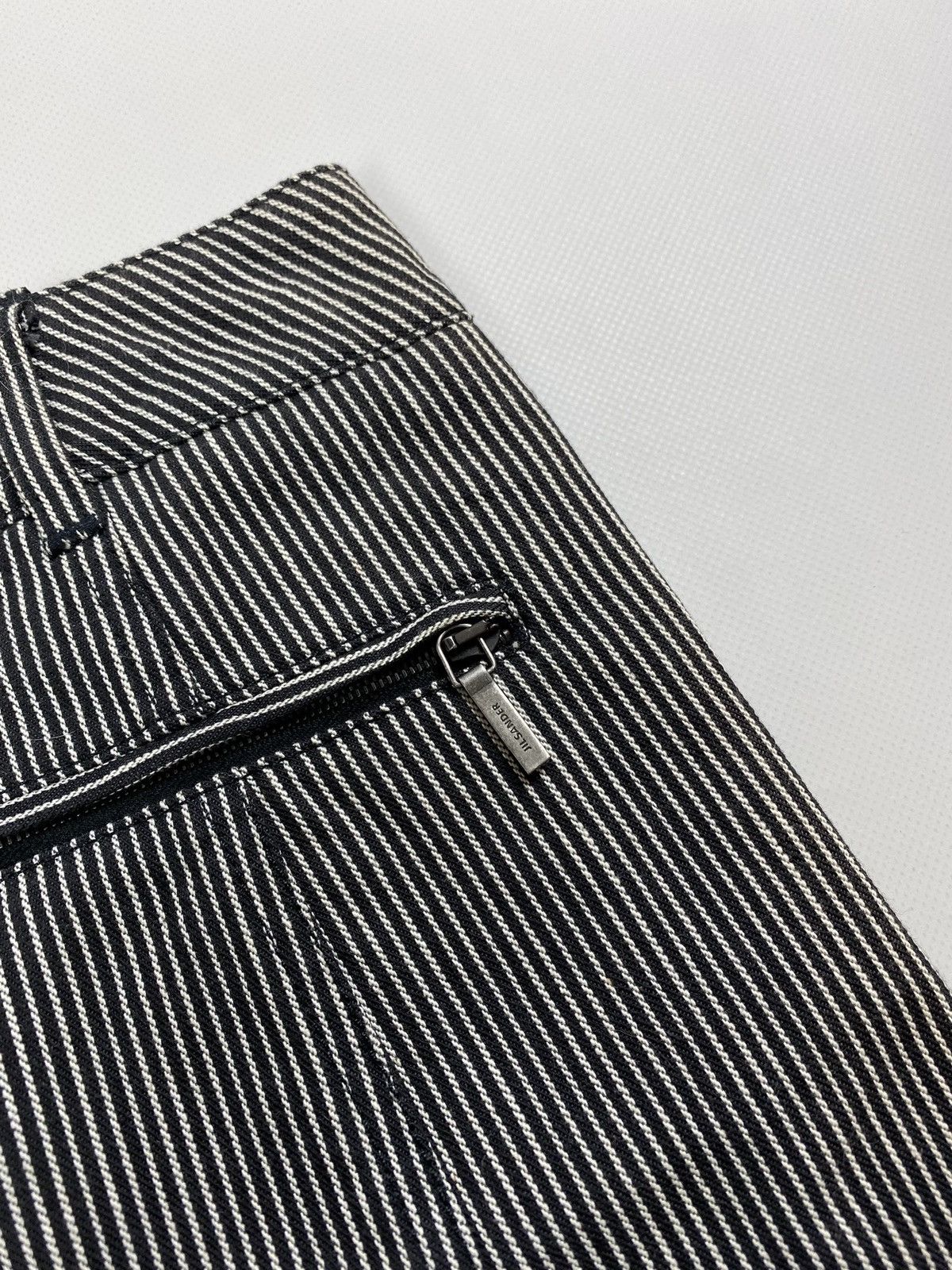 Jil Sander Jil Sander ladies striped denim pencil skirt size 27 Size 27" / US 4 / IT 40 - 20 Thumbnail