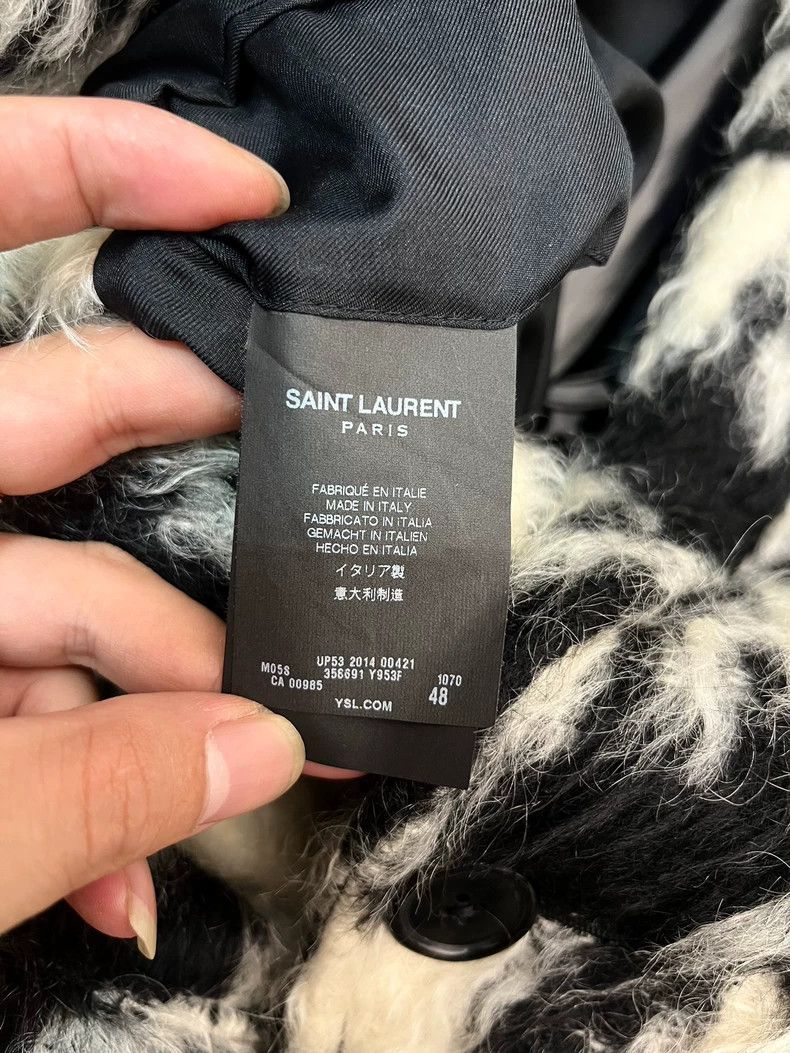 Saint Laurent Paris Saint laurent paris 14 Black and White Houndstooth Fur Coat Size US M / EU 48-50 / 2 - 5 Thumbnail