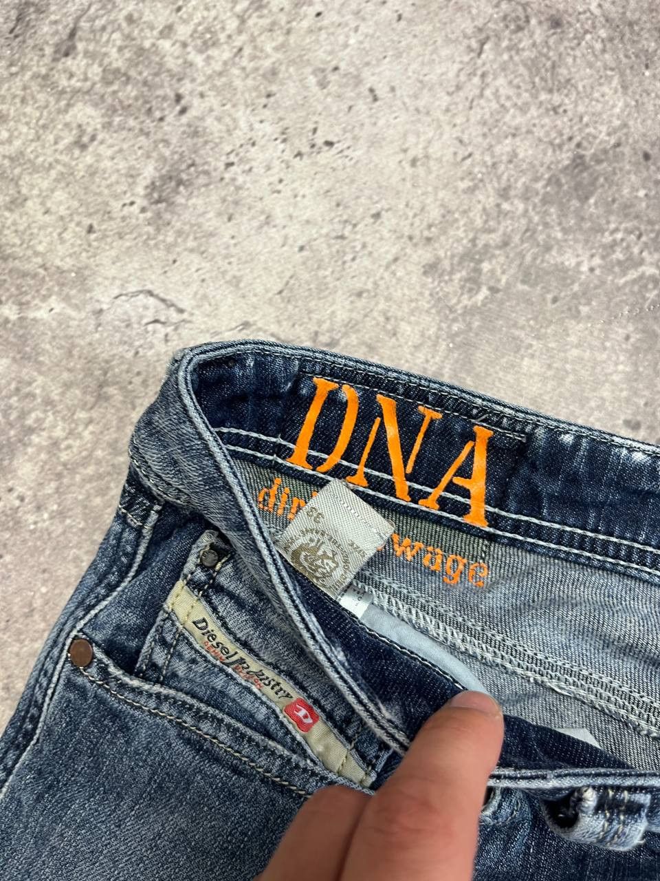Diesel Diesel DNA Larkee-T Straight Regular Blue Jeans Size 33x34 Size US 33 - 6 Thumbnail