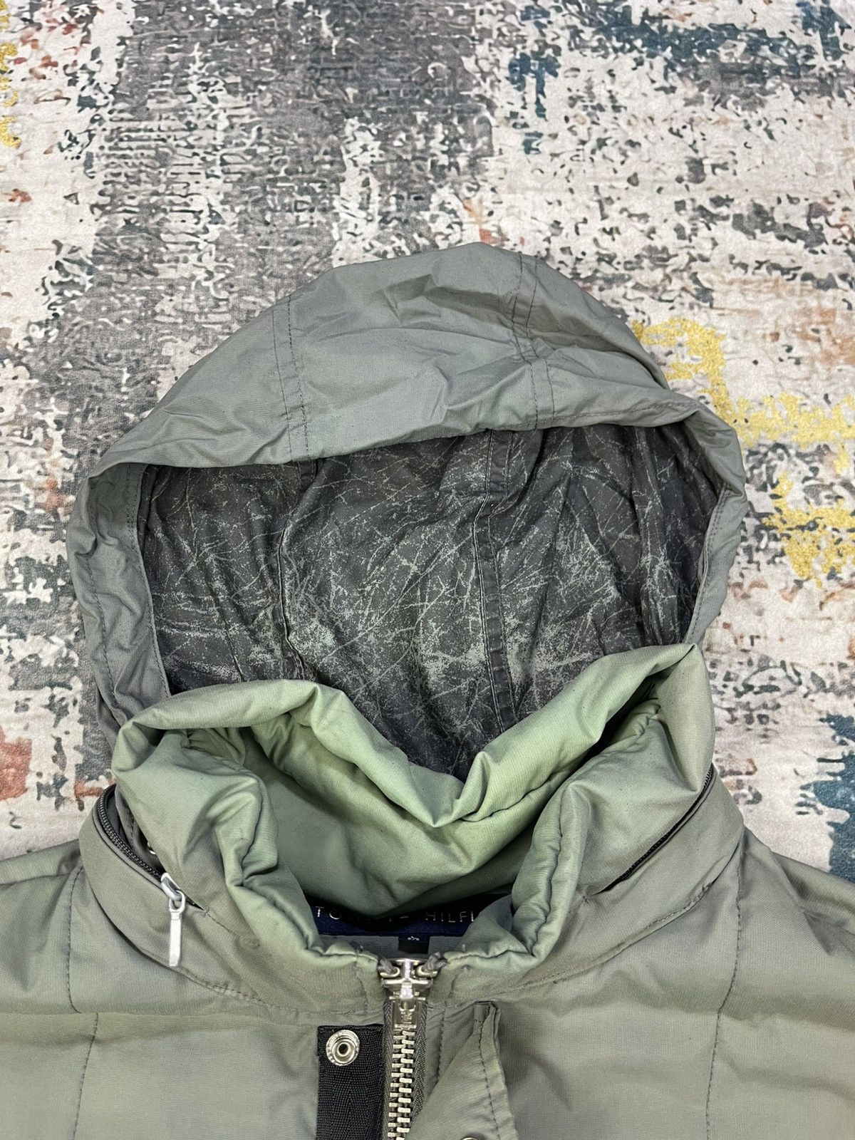Tommy Hilfiger Vtg Y2k Tommy Hilfiger Multi Pocket Down Jacket Size US L / EU 52-54 / 3 - 17 Thumbnail