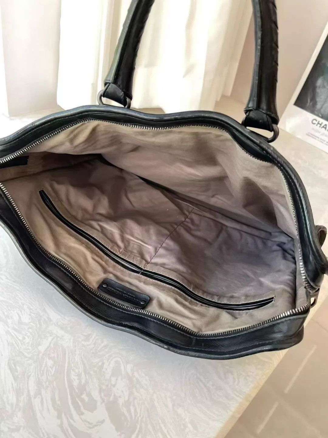 Bottega Veneta Woven Black Leather Tote Bag Size ONE SIZE - 8 Thumbnail