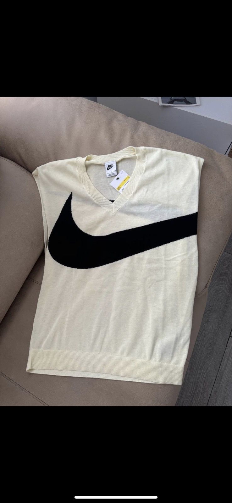 Vintage Vintage Nike vest big swoosh size s/M rare big logo Y2K Size US M / EU 48-50 / 2 - 4 Thumbnail
