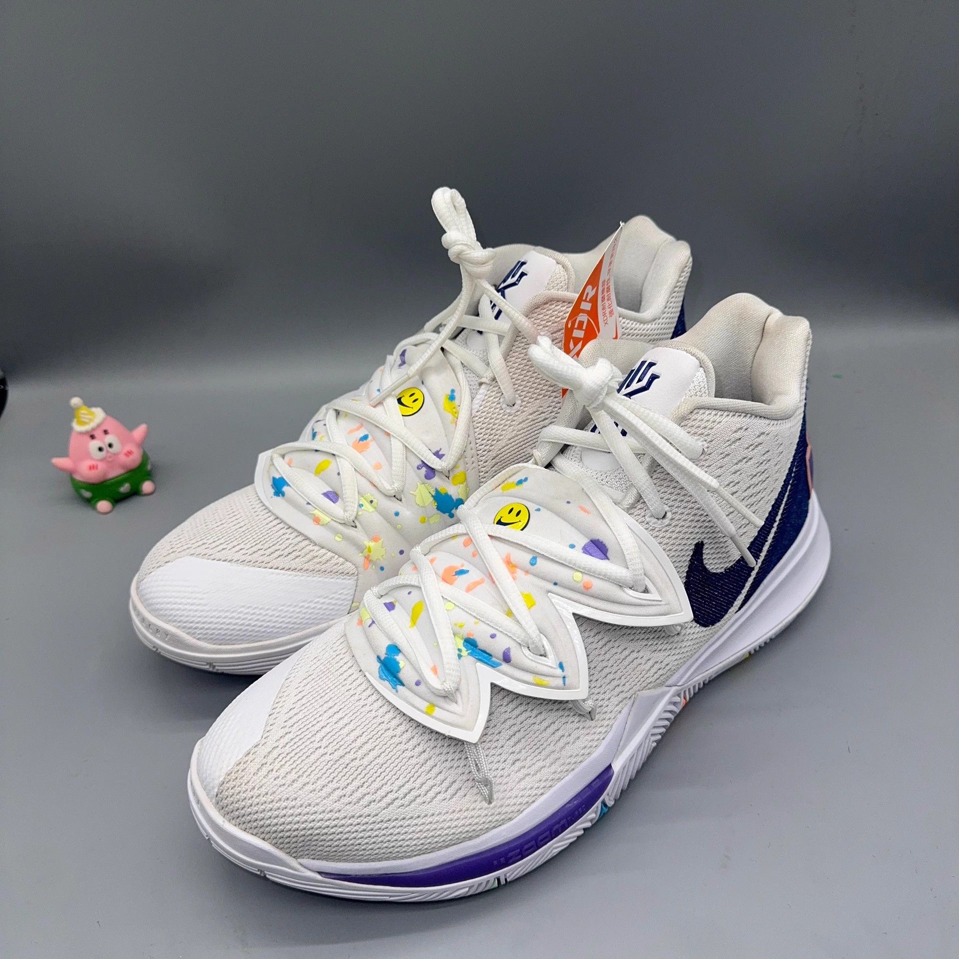 Nike Nike Kyrie 5 Men's White Blue 42.5 EUR Size US 9.5 / EU 42-43 - 1 Thumbnail