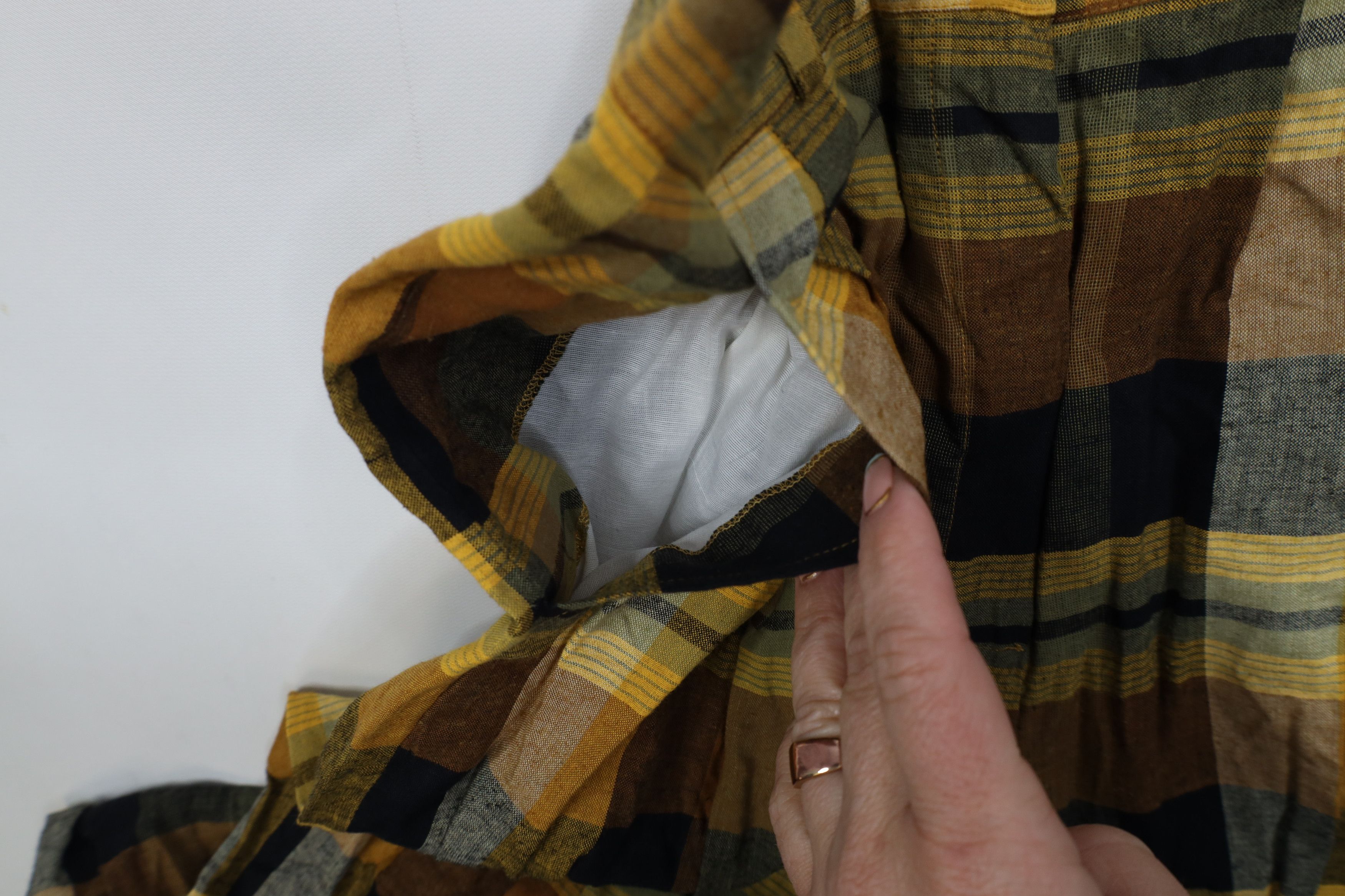 Vintage Vintage 70s Linen Blend Wide Leg Bell Bottoms Pants Plaid Size 26" / US 2 / IT 38 - 7 Thumbnail