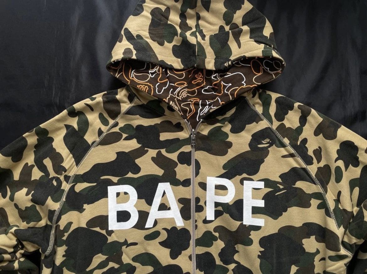 Bape RARE OG 2005 A BATHING APE REVERSIBLE YELLOW CAMO NEON CAMO Size US L / EU 52-54 / 3 - 2 Thumbnail