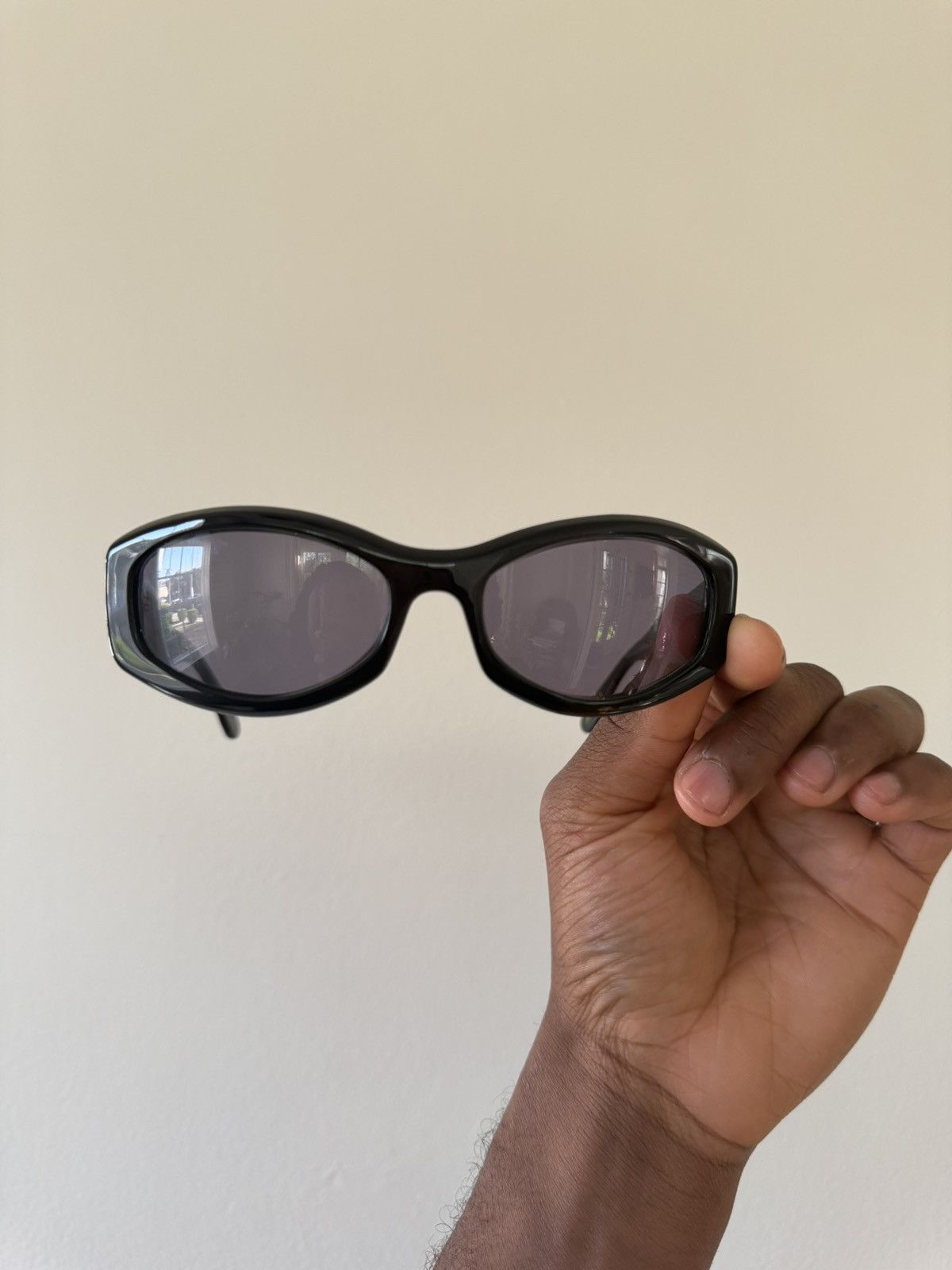 Chanel Vintage Chanel Oval Sunglasses- Black Size ONE SIZE - 1 Thumbnail
