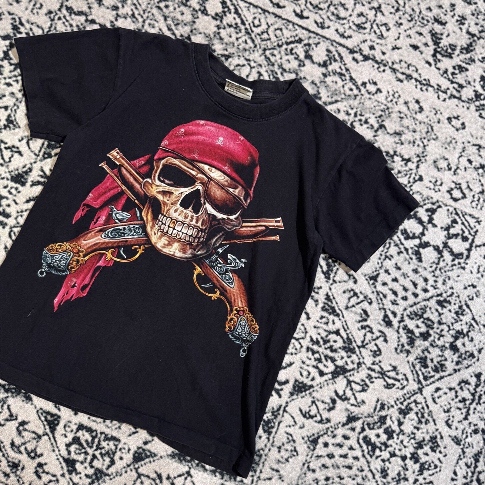 Vintage Vintage Black Cotton T-Shirt Size M Y2K 90s Skull Piracy Size US M / EU 48-50 / 2 - 5 Thumbnail