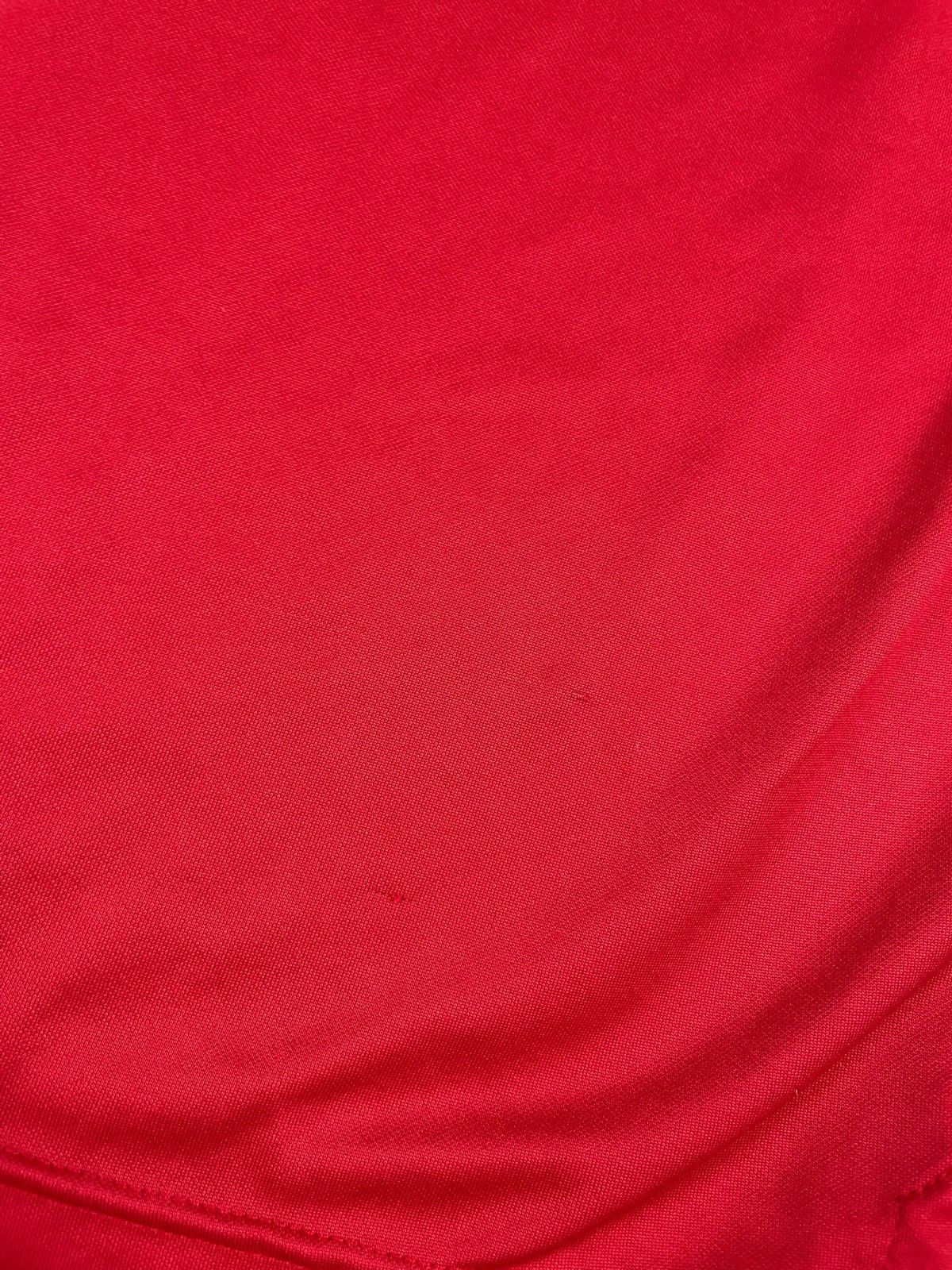 Vintage Vintage retro jersey Manchester United rare logo size L Size US L / EU 52-54 / 3 - 6 Thumbnail