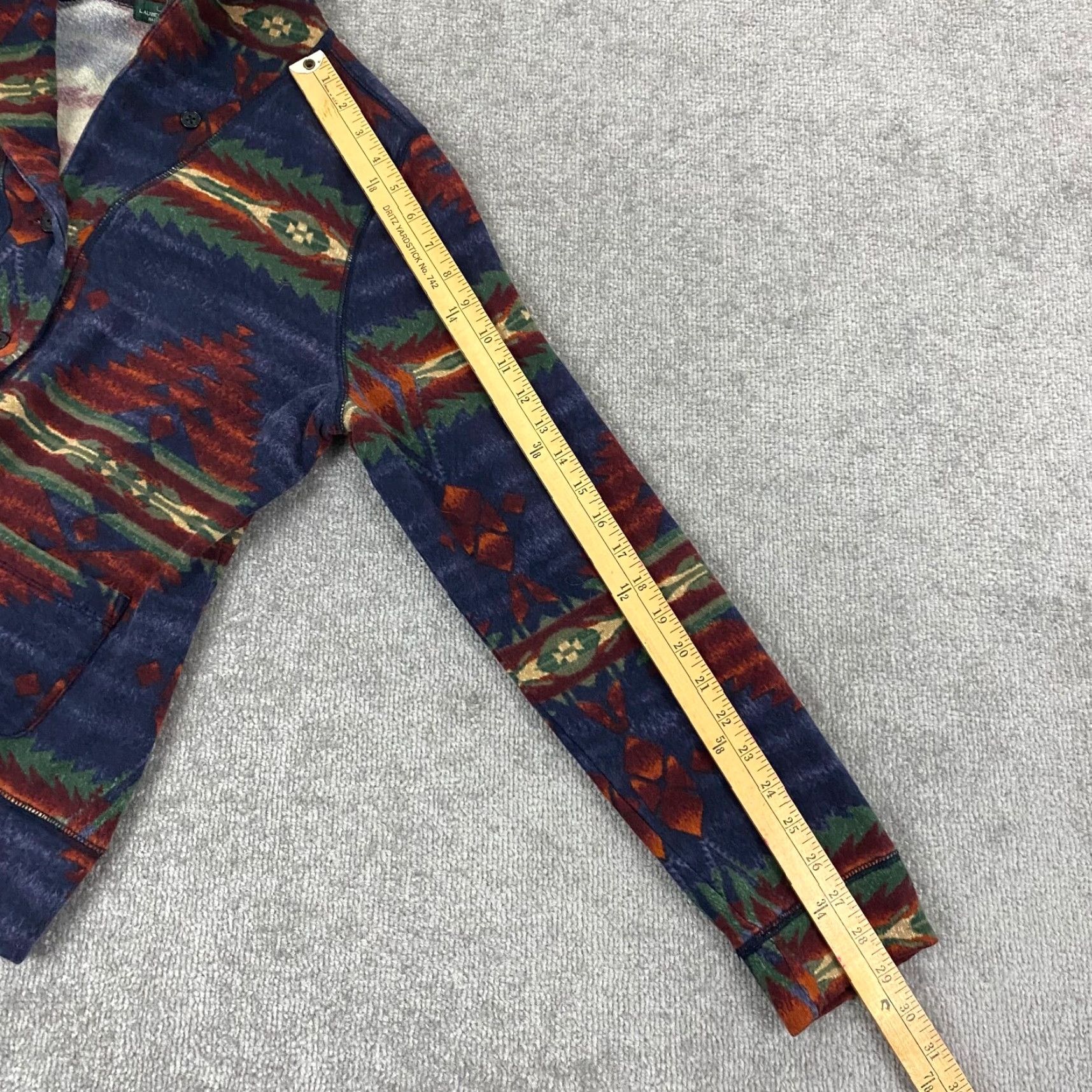 Ralph Lauren VINTAGE is not applicable; use original words only. Ralph Lauren Lauren Jeans Co. Sweater Women XL Aztec Southwestern Shawl Cardigan Size XL / US 12-14 / IT 48-50 - 7 Thumbnail