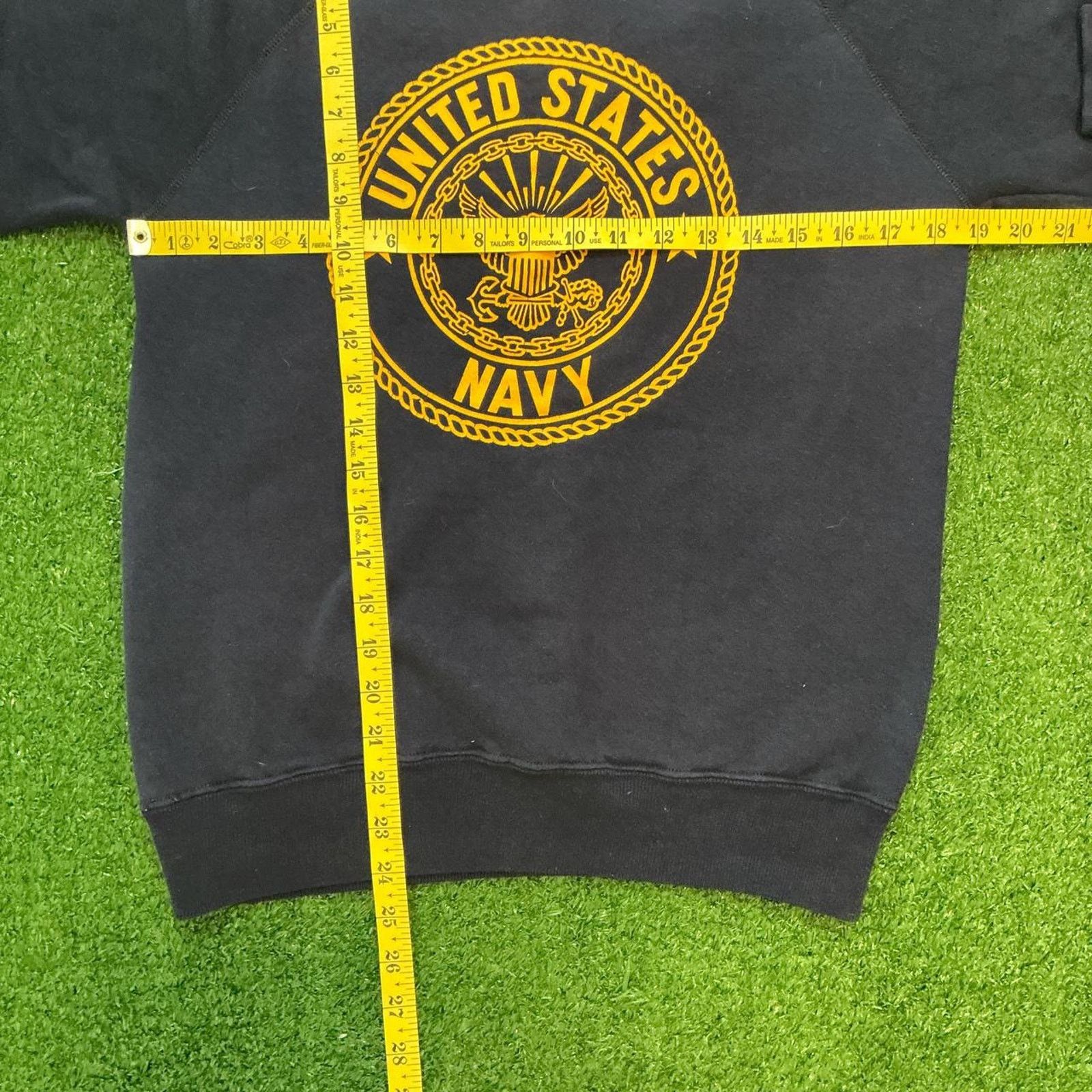 Vintage Vintage 80s United States Navy Military Crewneck Size S Size US S / EU 44-46 / 1 - 4 Thumbnail