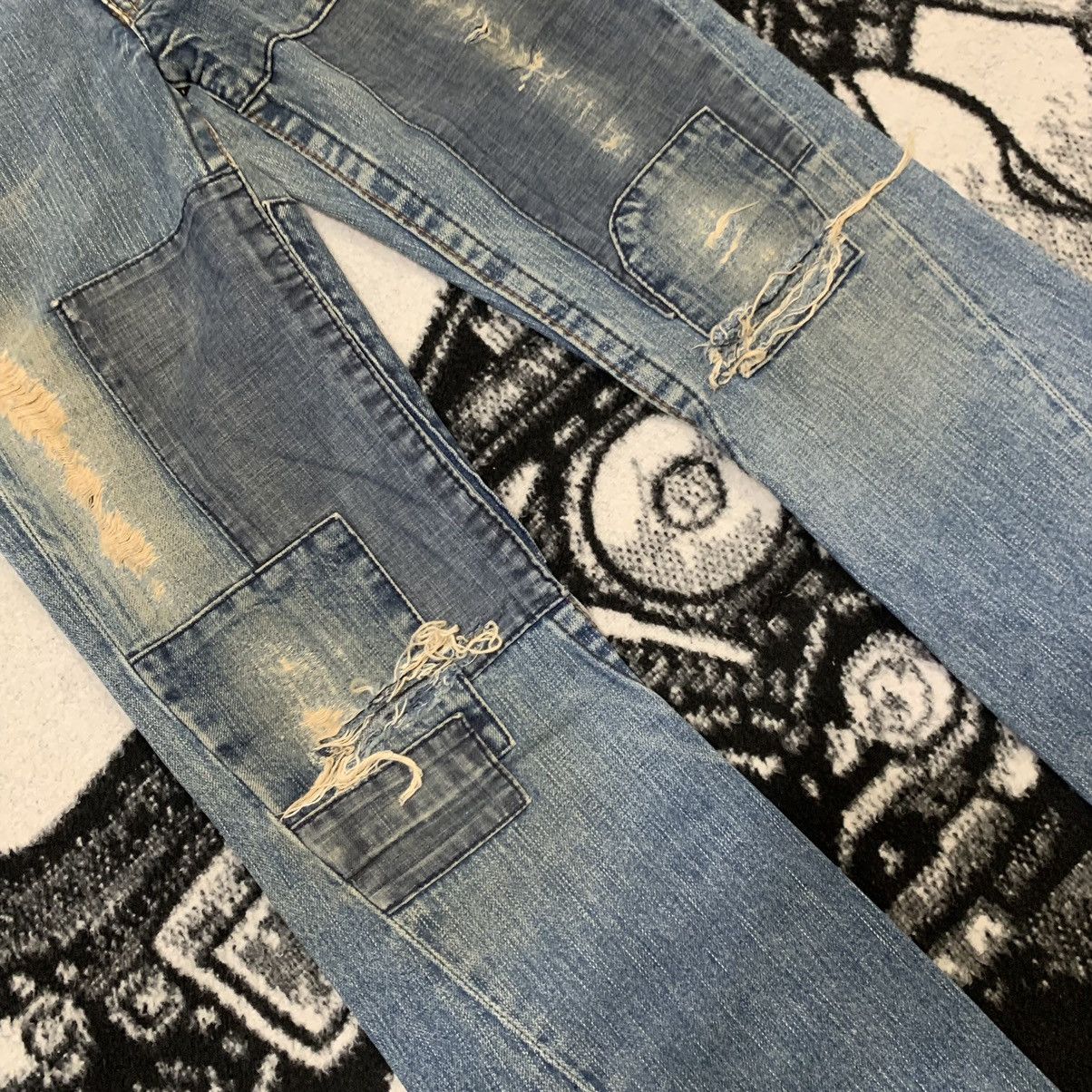 True Religion True Religion Section Joey Patch Distressed Bootcut Jeans Size 27" / US 4 / IT 40 - 4 Thumbnail