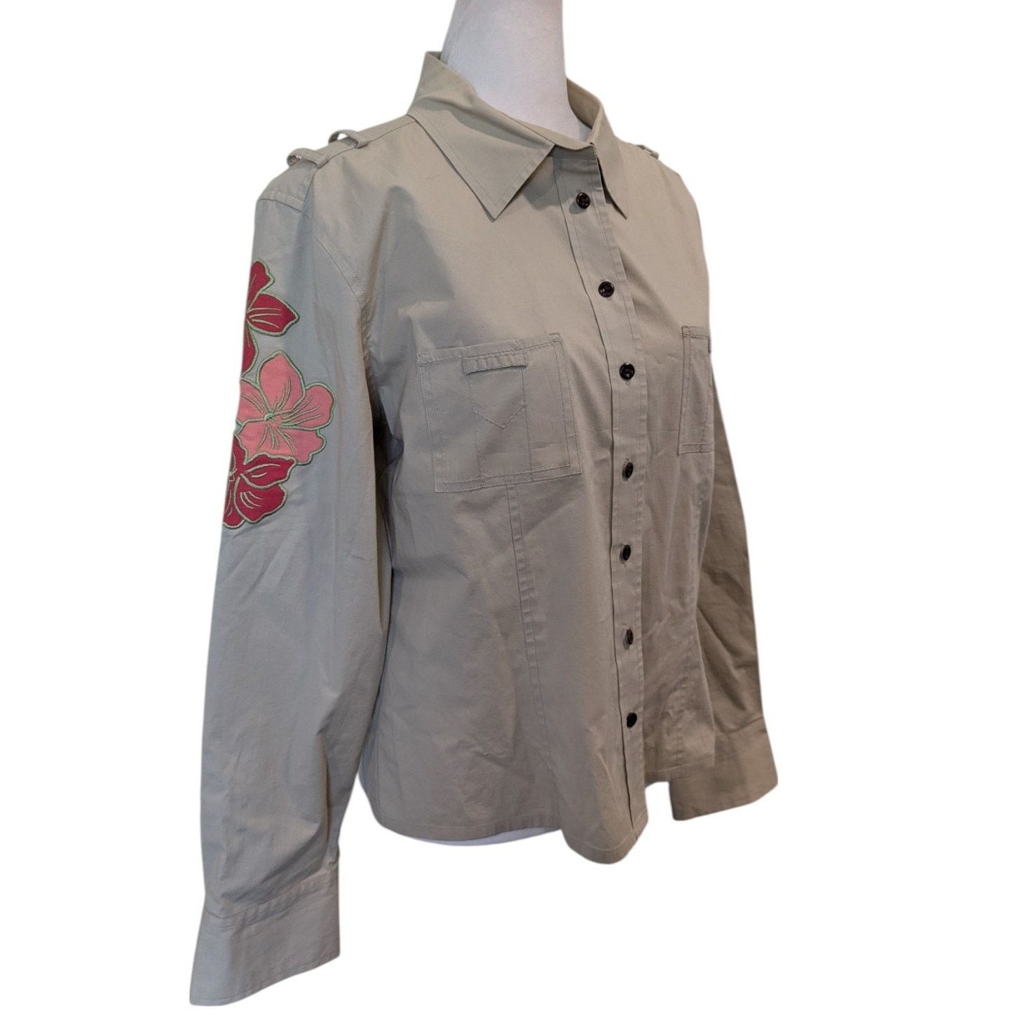 Other Garnet Hill Embroidered Flower Khaki Utility Button Up Size XL / US 12-14 / IT 48-50 - 1 Thumbnail