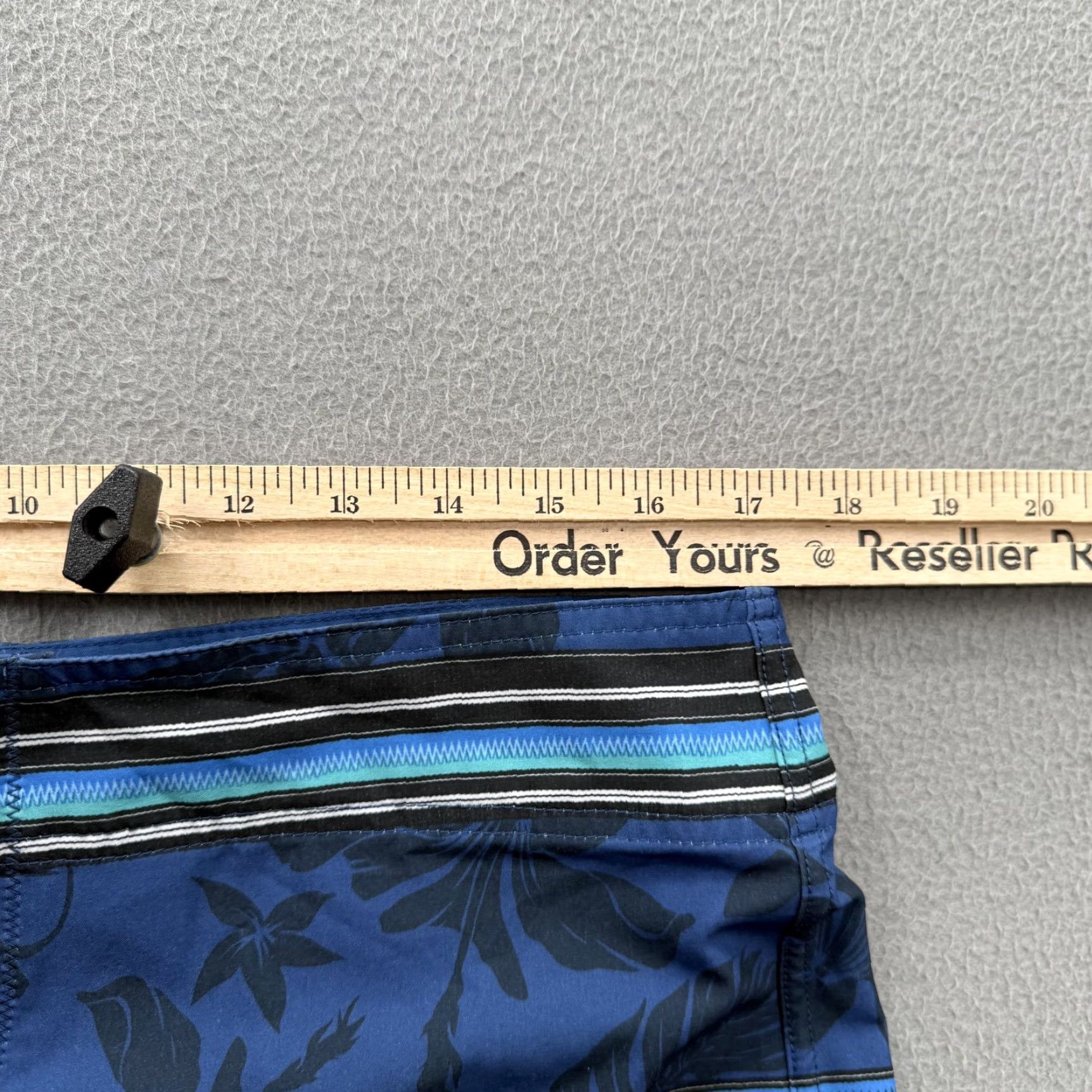 Vintage Salt Life Board Shorts Mens 32 Blue Stripe Tropical Swim Trunks SLX-QD Stretch Beach Surf Size US 32 / EU 48 - 6 Thumbnail