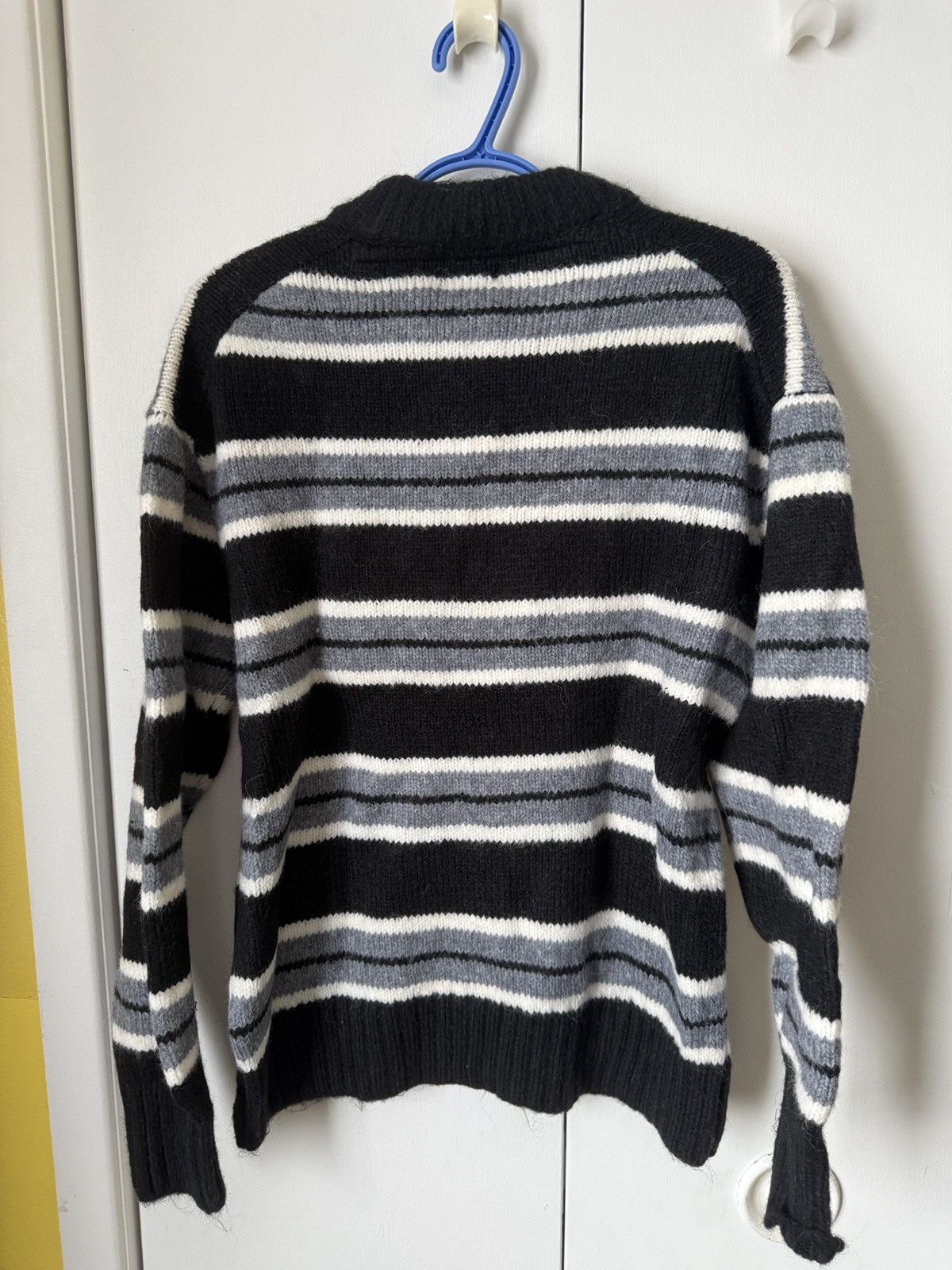 H&M H&m sweatshirt Size US S / EU 44-46 / 1 - 2 Thumbnail