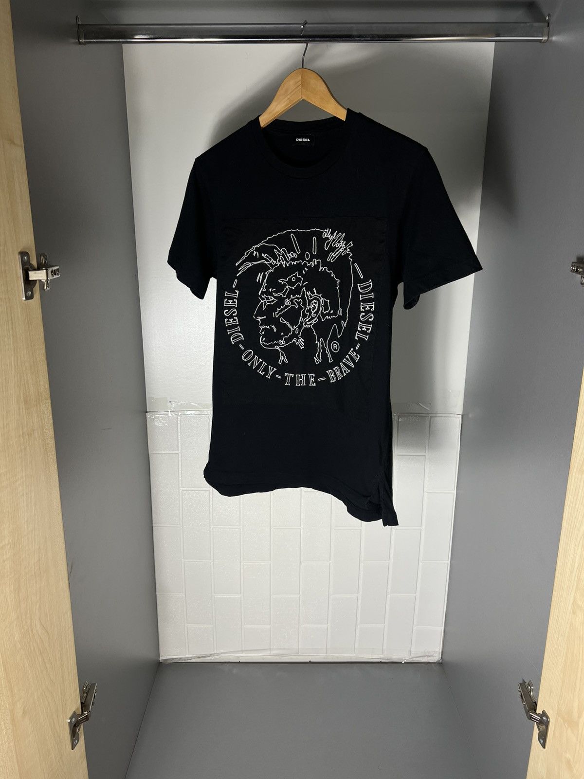 Diesel VINTAGE DIESEL INDUSTRY DENIM DIVISION DESIGNER T-SHIRT Y2K Size US M / EU 48-50 / 2 - 6 Thumbnail