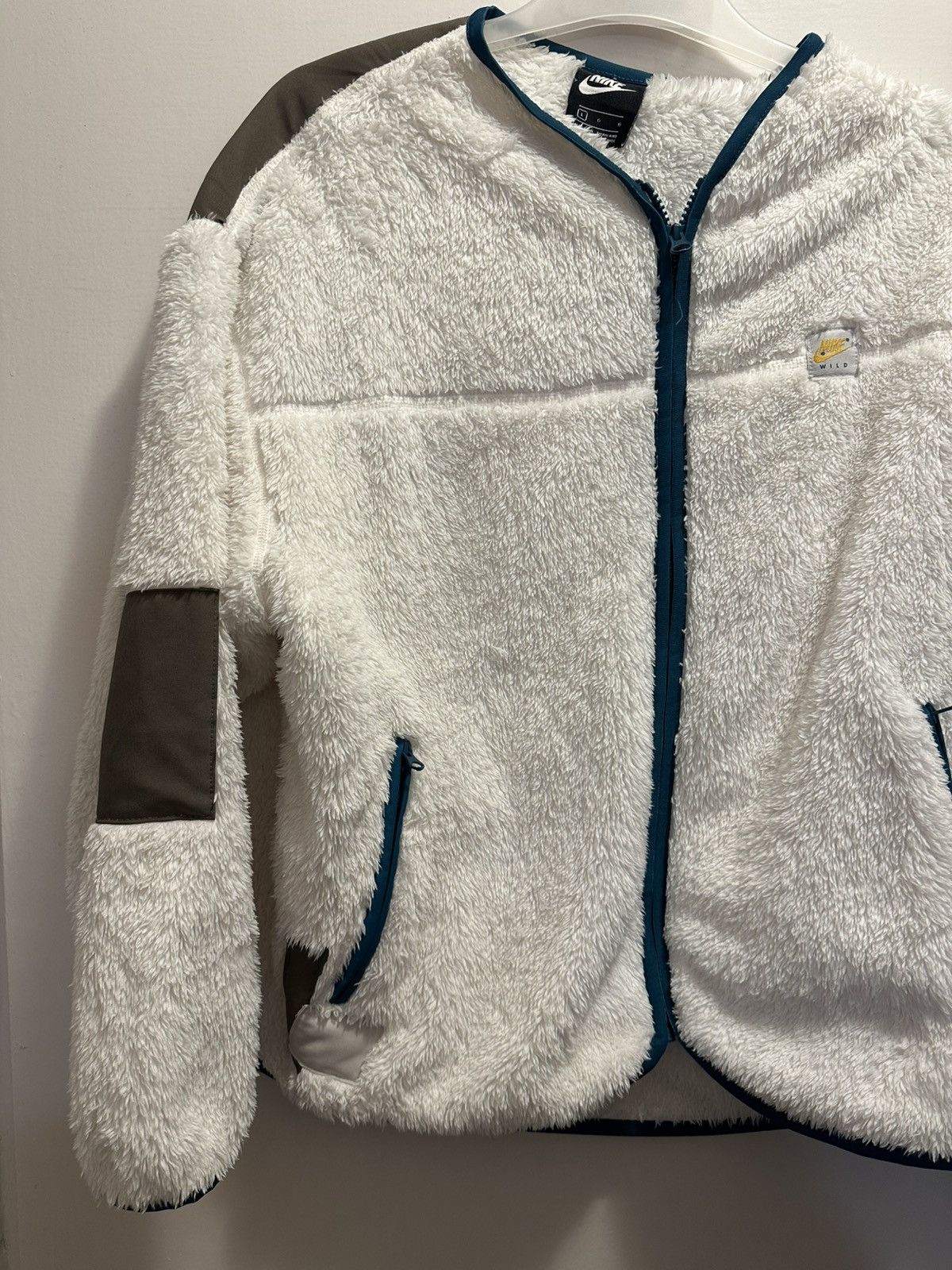 Nike Nike Wild sherpa jacket Size L / US 10 / IT 46 - 1 Thumbnail