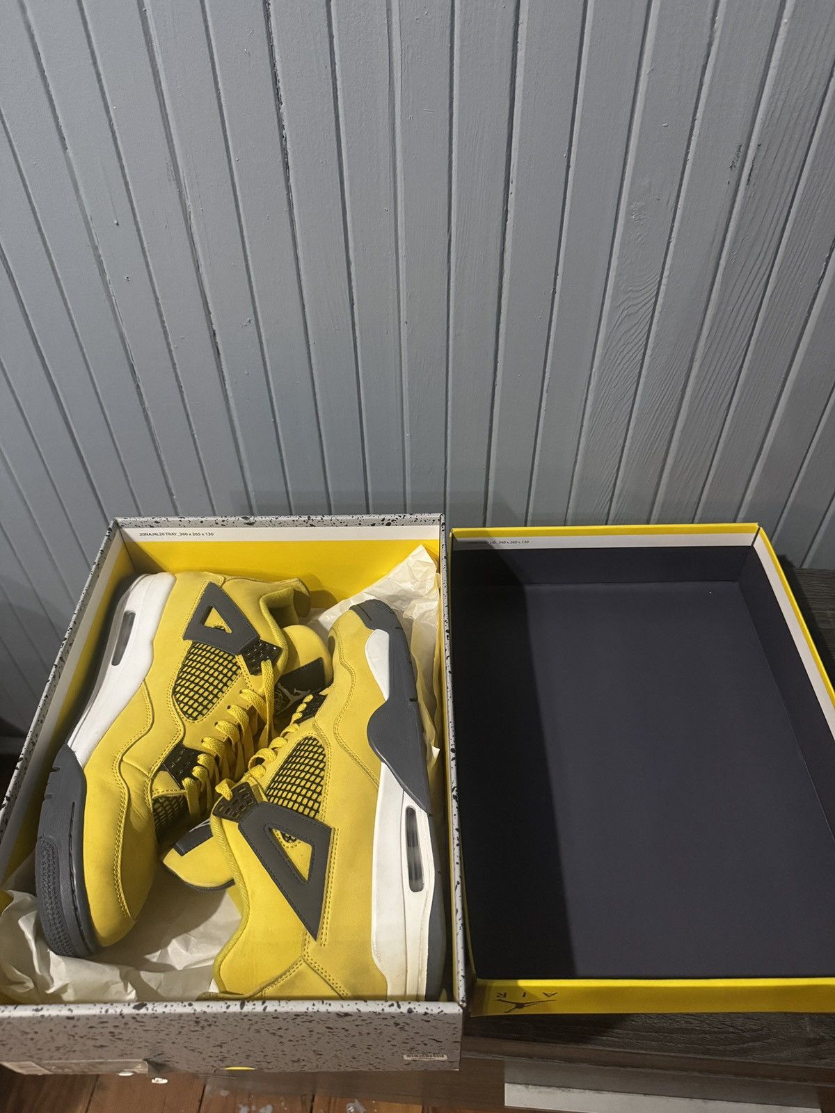 Jordan Brand Air Jordan 4 IV Retro “Lightning” size 12 Size US 12 / EU 45 - 7 Thumbnail