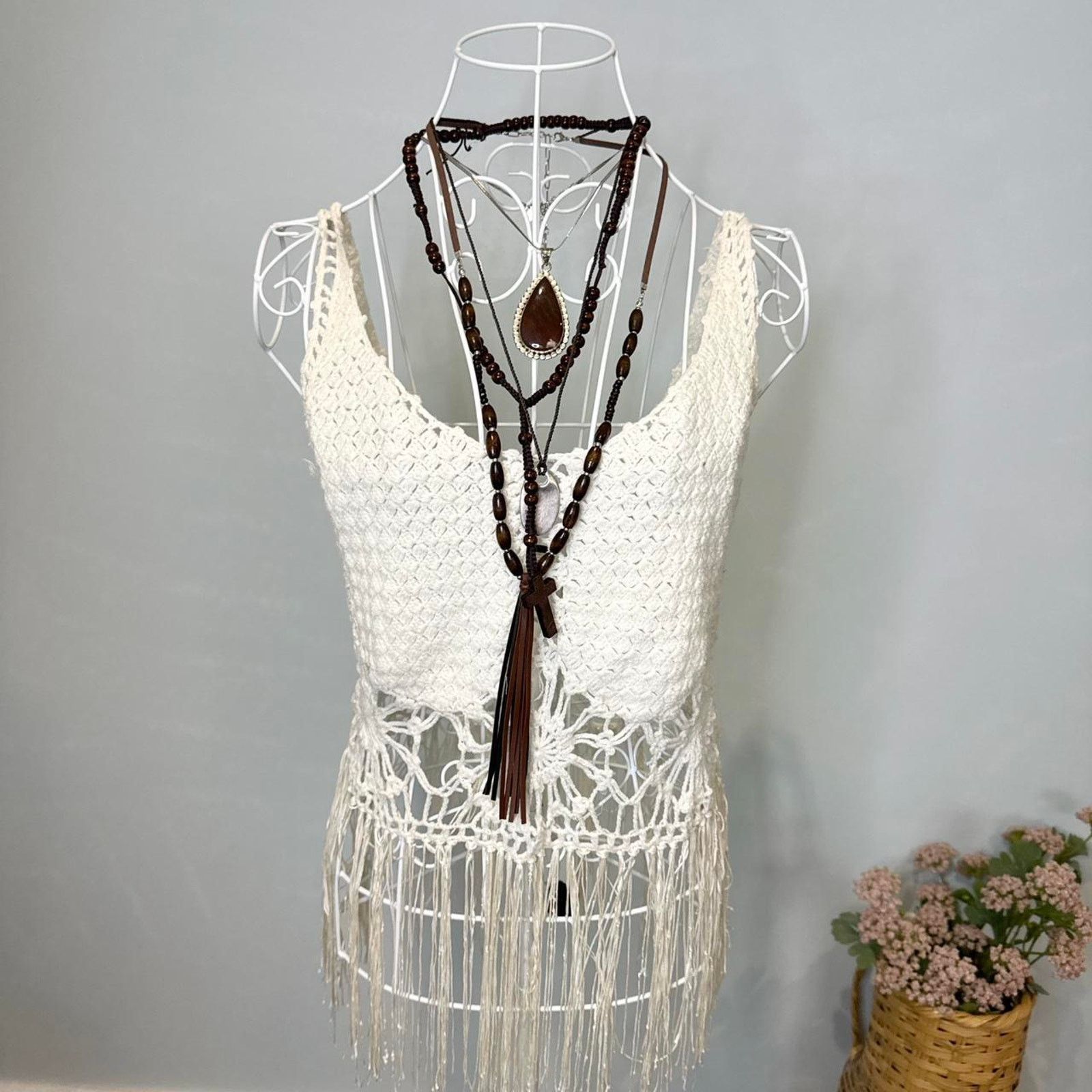 Other Cute white crochet fringe boho tank Size S / US 4 / IT 40 - 1 Thumbnail