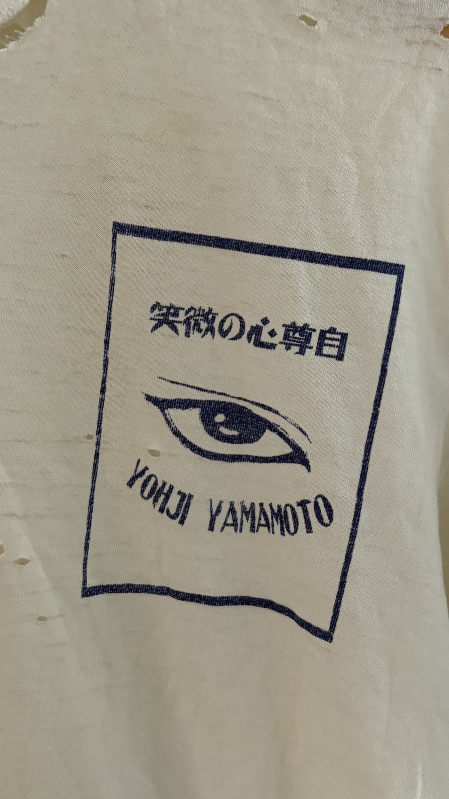 Yohji Yamamoto Vintage Eye Graphic T-Shirt THRASHED Size US M / EU 48-50 / 2 - 4 Thumbnail
