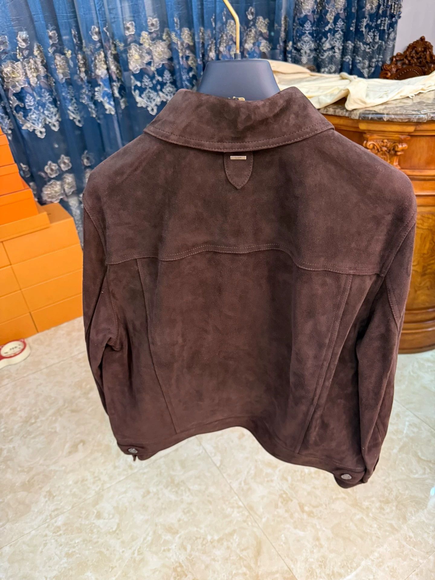 Louis Vuitton LV 2024 Fall Suede Jacket Size 50 New with Dustbag Size US M / EU 48-50 / 2 - 2 Thumbnail