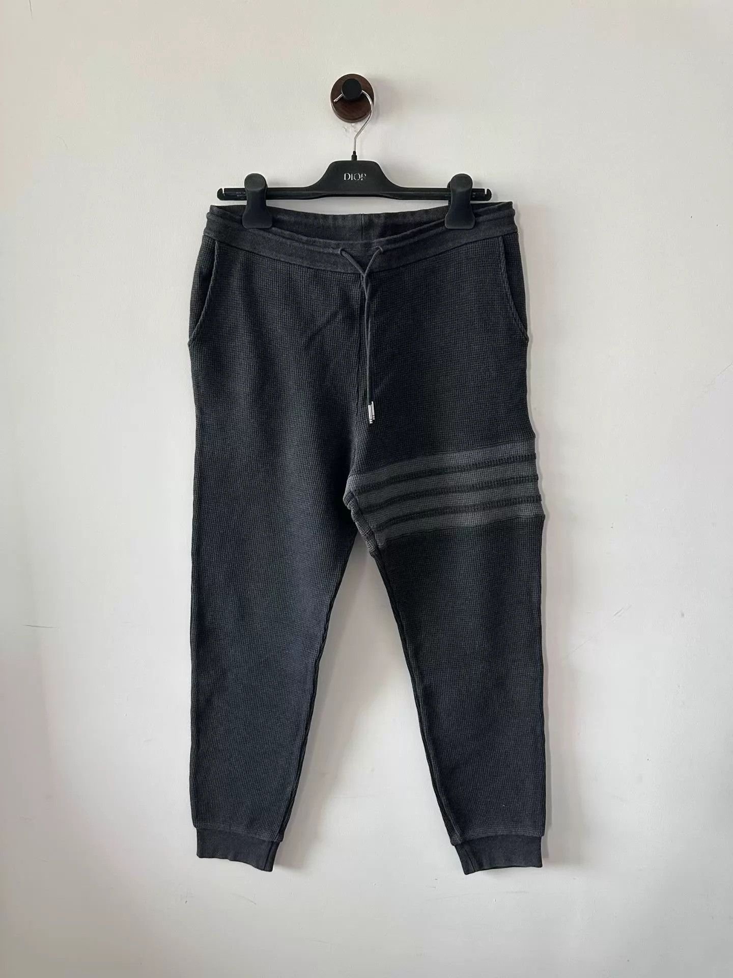 Thom Browne Thom Browne Dark Gray Waffle Sweatpants Size 3 Size US 32 / EU 48 - 1 Thumbnail