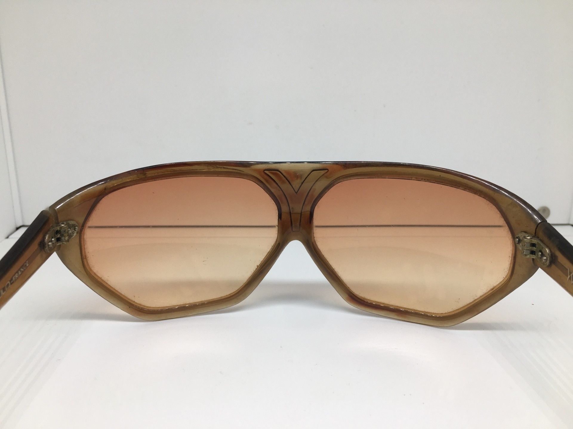 Yves Saint Laurent '71 MOD YVES SAINT LAURENT X RENAULD FRANCE SUNGLASSES RARE Size ONE SIZE - 7 Thumbnail