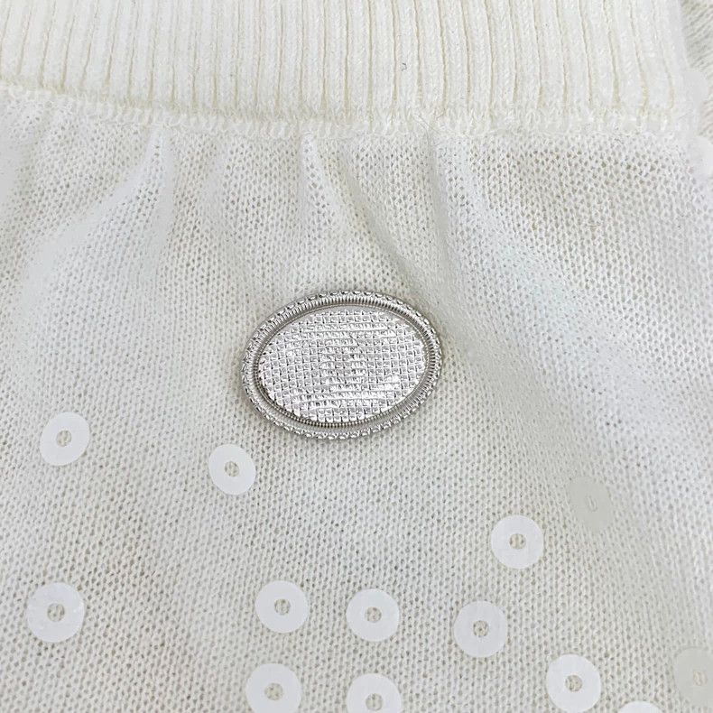 Chanel Chanel Beige sequin camellia embroidered cotton casual ski Size 26" / US 2 / IT 38 - 5 Thumbnail