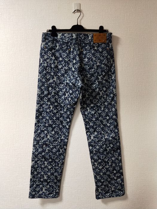 Louis Vuitton Monogram Denim Jeans - 3 For Sale on 1stDibs