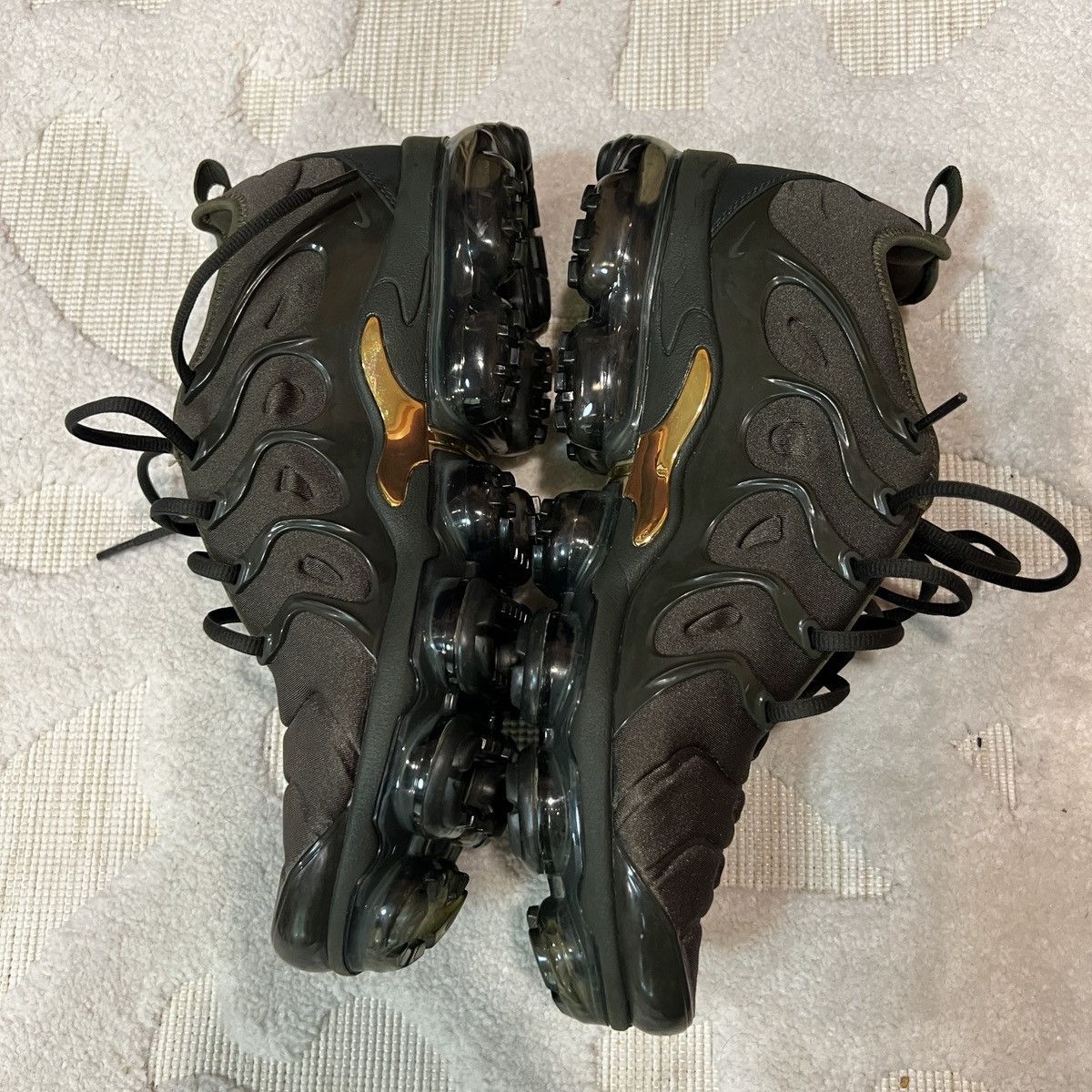 Nike Nike Air VaporMax Plus Cargo Khaki 924453-300 Men’s Size 12 Size US 12 / EU 45 - 7 Thumbnail