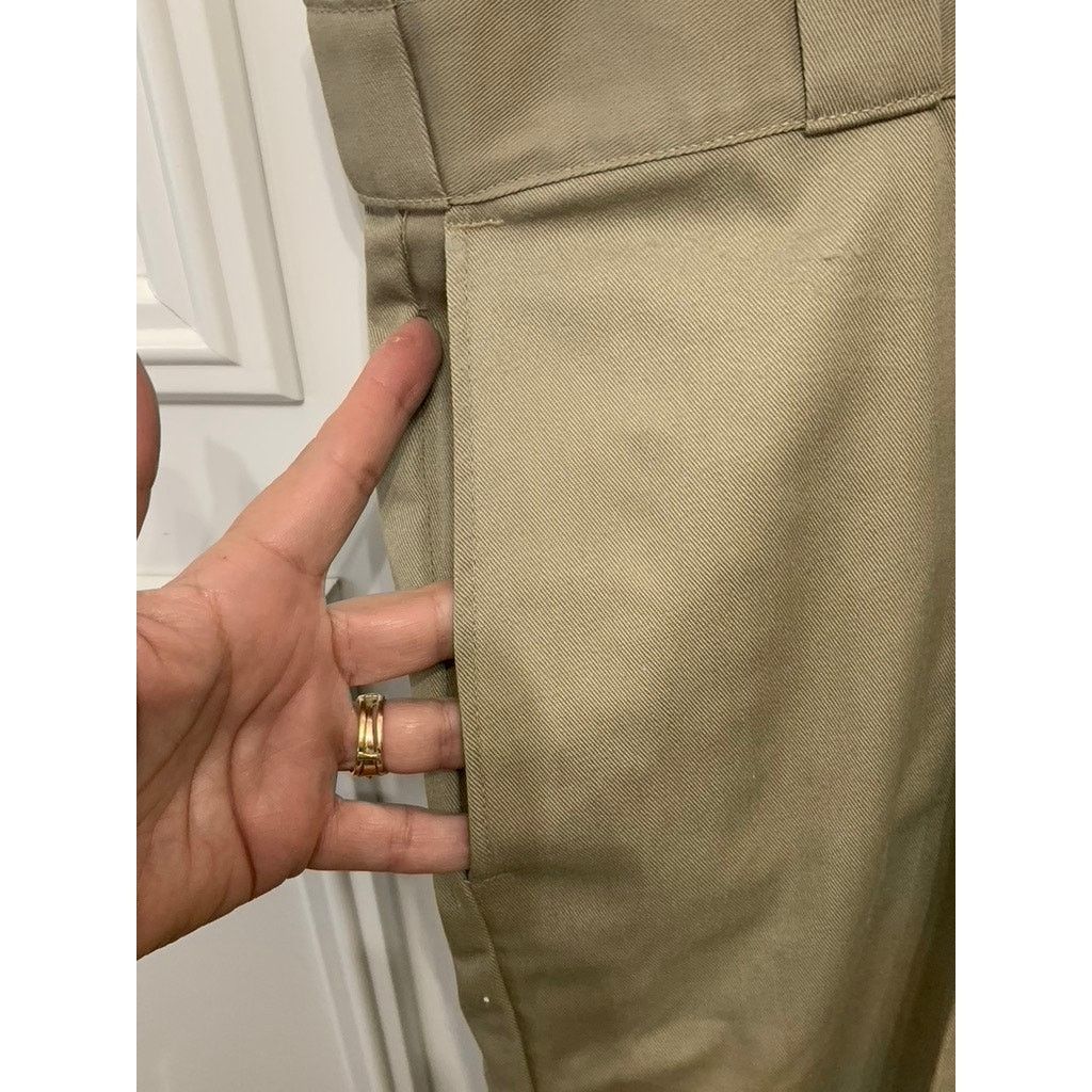Dickies Dickies Men's Beige Work Dress Pants Size 46x30 Straight Leg Size US 44 / EU 60 - 2 Thumbnail