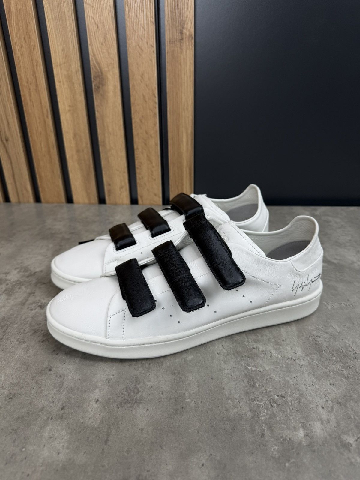 Y-3 Adidas Y-3 Stan Smith Velcro Size US 12.5 Size US 12.5 / EU 45-46 - 2 Thumbnail