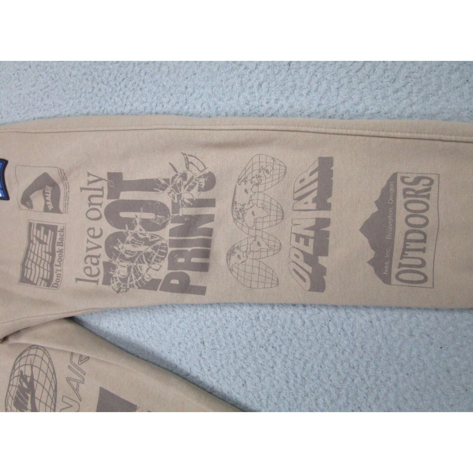 Nike Nike Pants Mens Small Tan Open Air Performance Fleece Sweatpants Joggers Graphic Size US 29 - 5 Thumbnail
