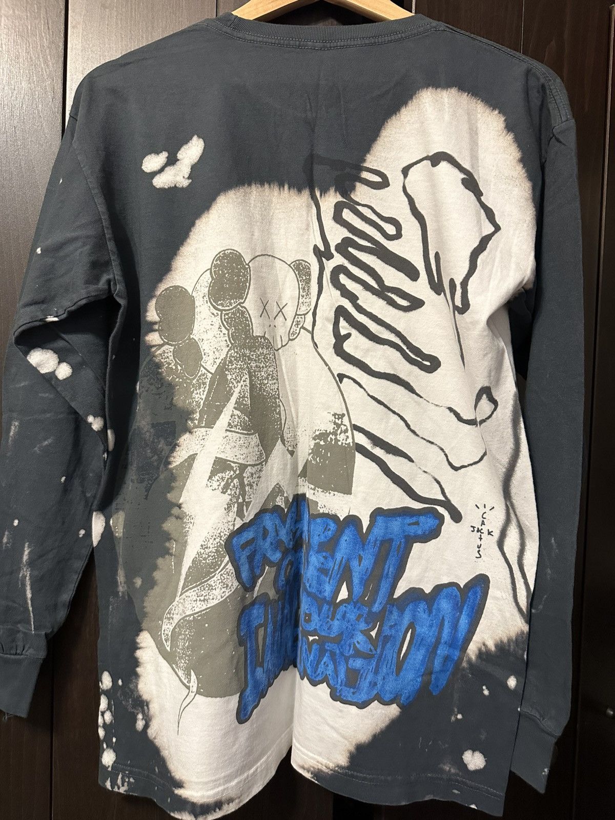 Fragment Design × Kaws × Travis Scott Travis Scott x Fragment x Kaws long sleeve Size US M / EU 48-50 / 2 - 3 Thumbnail