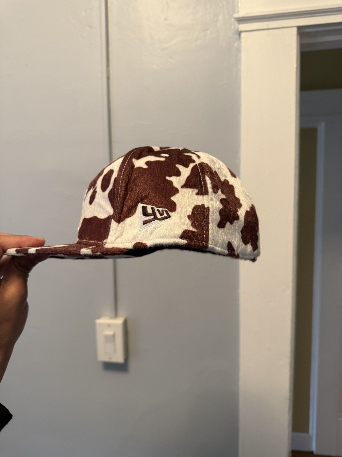 Other YVL Fitted Hat in Cow Hide Size ONE SIZE - 4 Thumbnail