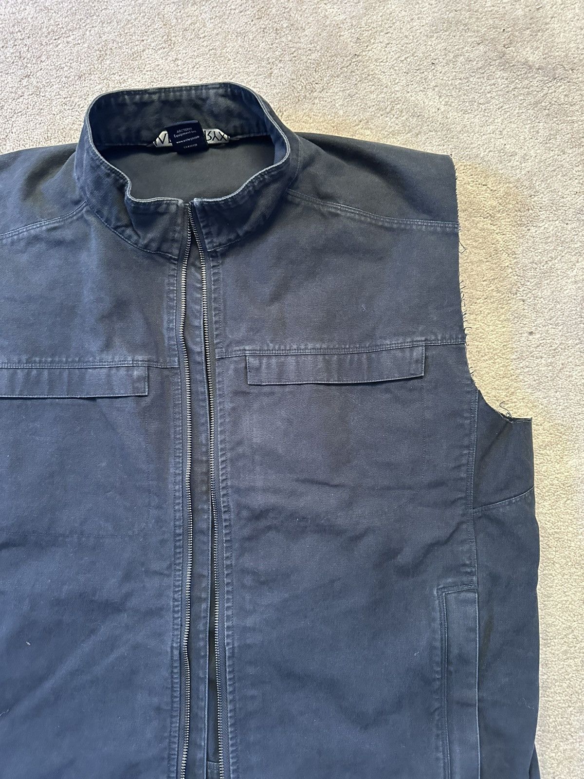 Arc'teryx Arc’teryx Denim Vest Cut Off Outdoor Dark Green Teal Gorp Size US XL / EU 56 / 4 - 4 Thumbnail