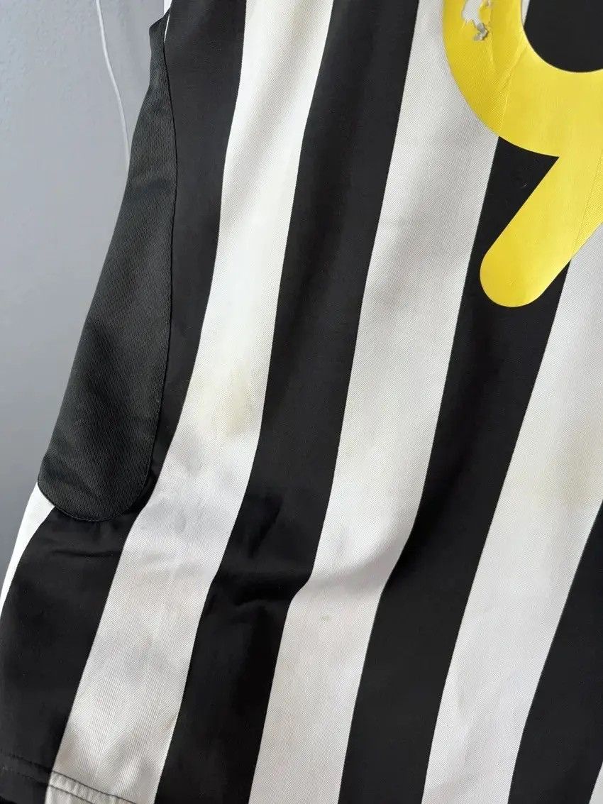 Nike × Vintage Vintage jersey Zlatan Ibrahimovic 2004/05 Juventus home kit Size US M / EU 48-50 / 2 - 9 Thumbnail