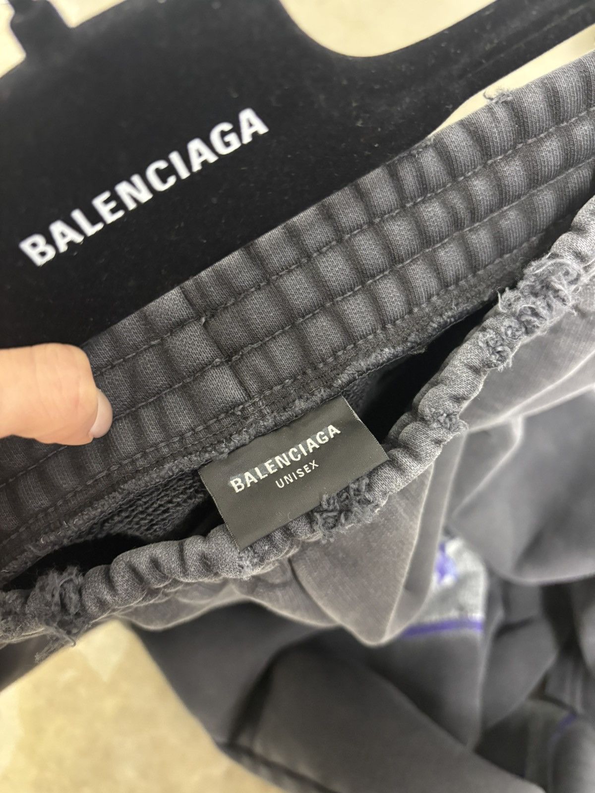 Balenciaga Balenciaga see now buy now sweatpants Size US 32 / EU 48 - 3 Thumbnail