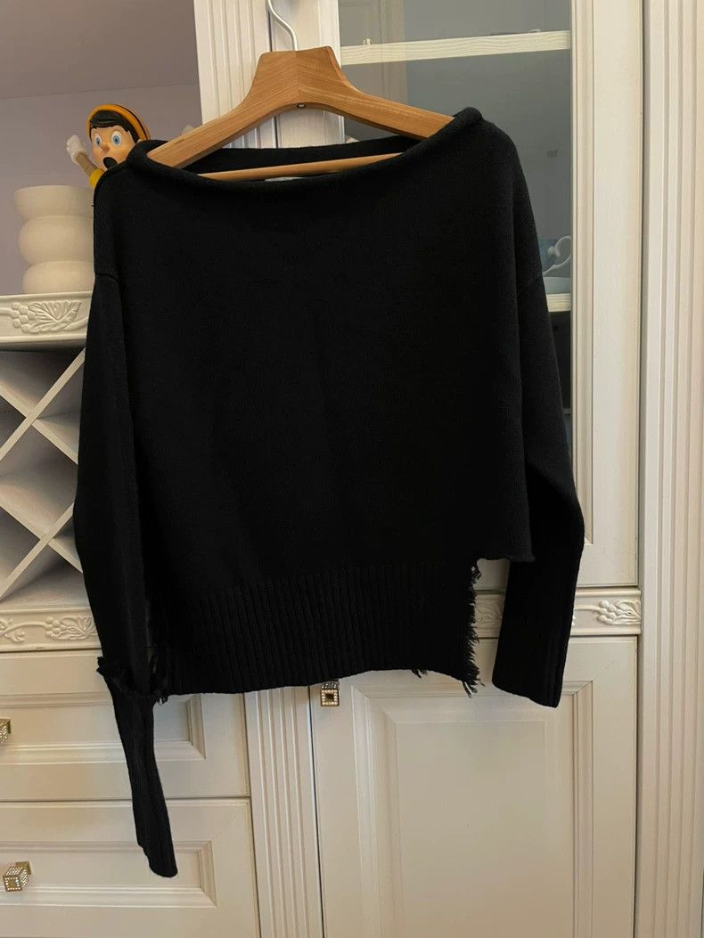 Helmut Lang HELMUT LANG Irregularly slanted off-shoulder sweater Size XS / US 0-2 / IT 36-38 - 8 Thumbnail