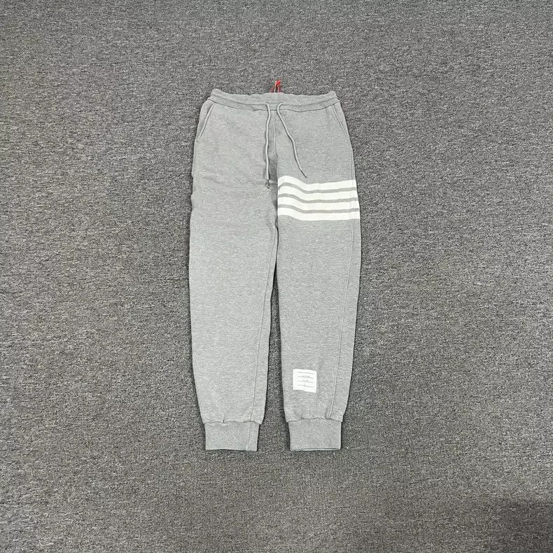 Thom Browne Thom Browne size1 Casual jeans Size US 26 / EU 42 - 2 Thumbnail